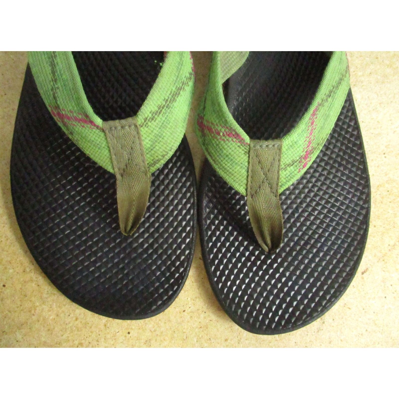 Chaco Chaco Flip Sandals Womens 9 Black Green Thong Flip Flops Outdoor EcoTread Sl ip On Size US 9 / IT 39 - 7 Thumbnail