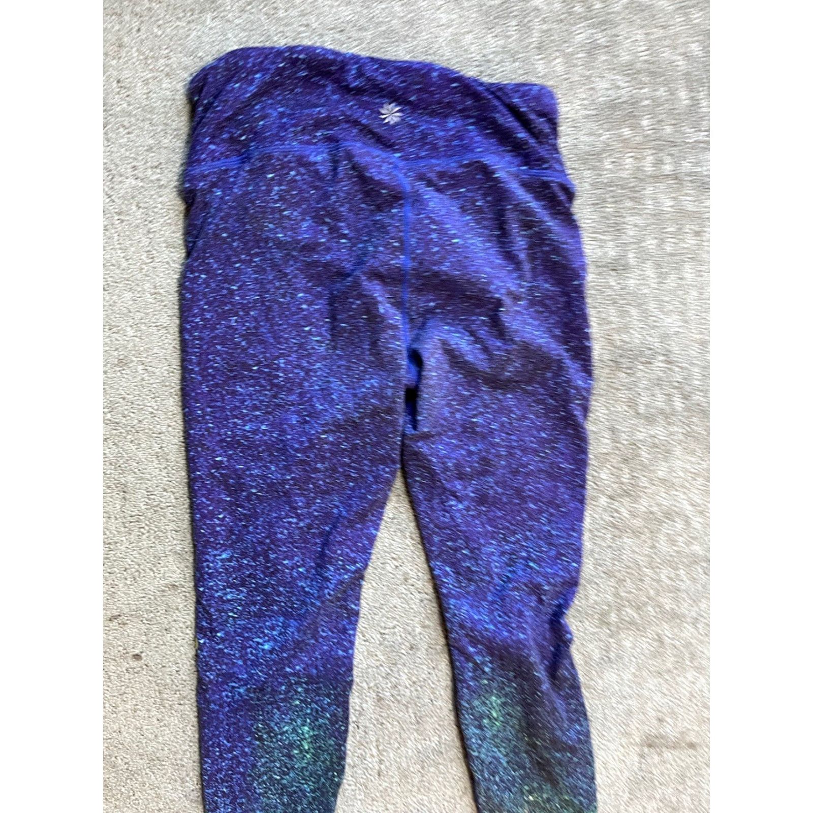 Athleta Athleta Leggings Ombre Galaxy Print Superluxe Tight Full Length XS Multicolor Size 26" / US 2 / IT 38 - 4 Thumbnail