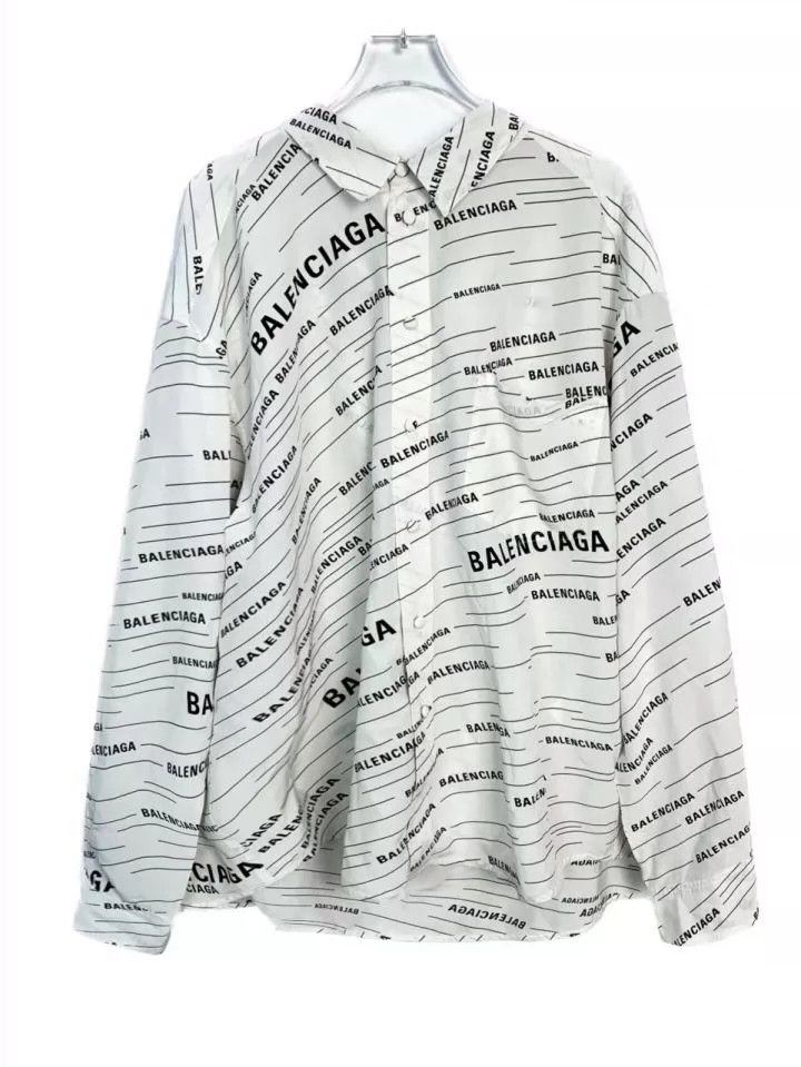 Balenciaga Balenciaga size 36 log O Full monogram lapel long-sleeve s Size US M / EU 48-50 / 2 - 1 Thumbnail