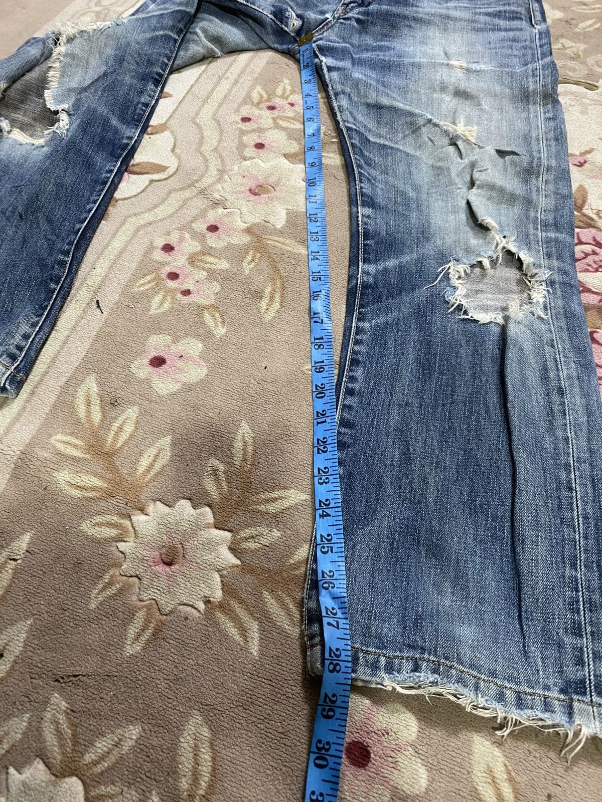If Six Was Nine × Japanese Brand × Uniqlo Uniqlo distressed denim very rare Size US 35 - 16 Thumbnail