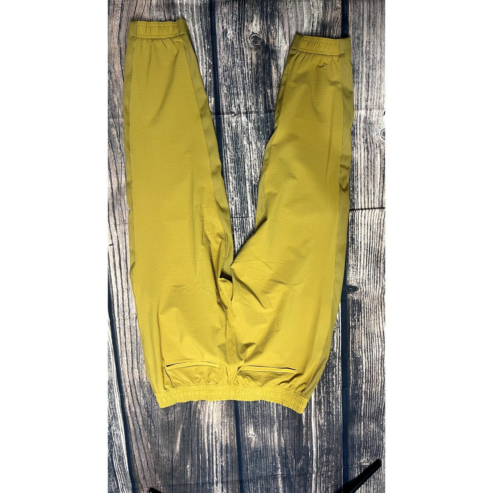 Athleta Athleta Women's Size 16 Textured Brooklyn Tapered Joggers Size 38" / US 16 / IT 52 - 4 Thumbnail