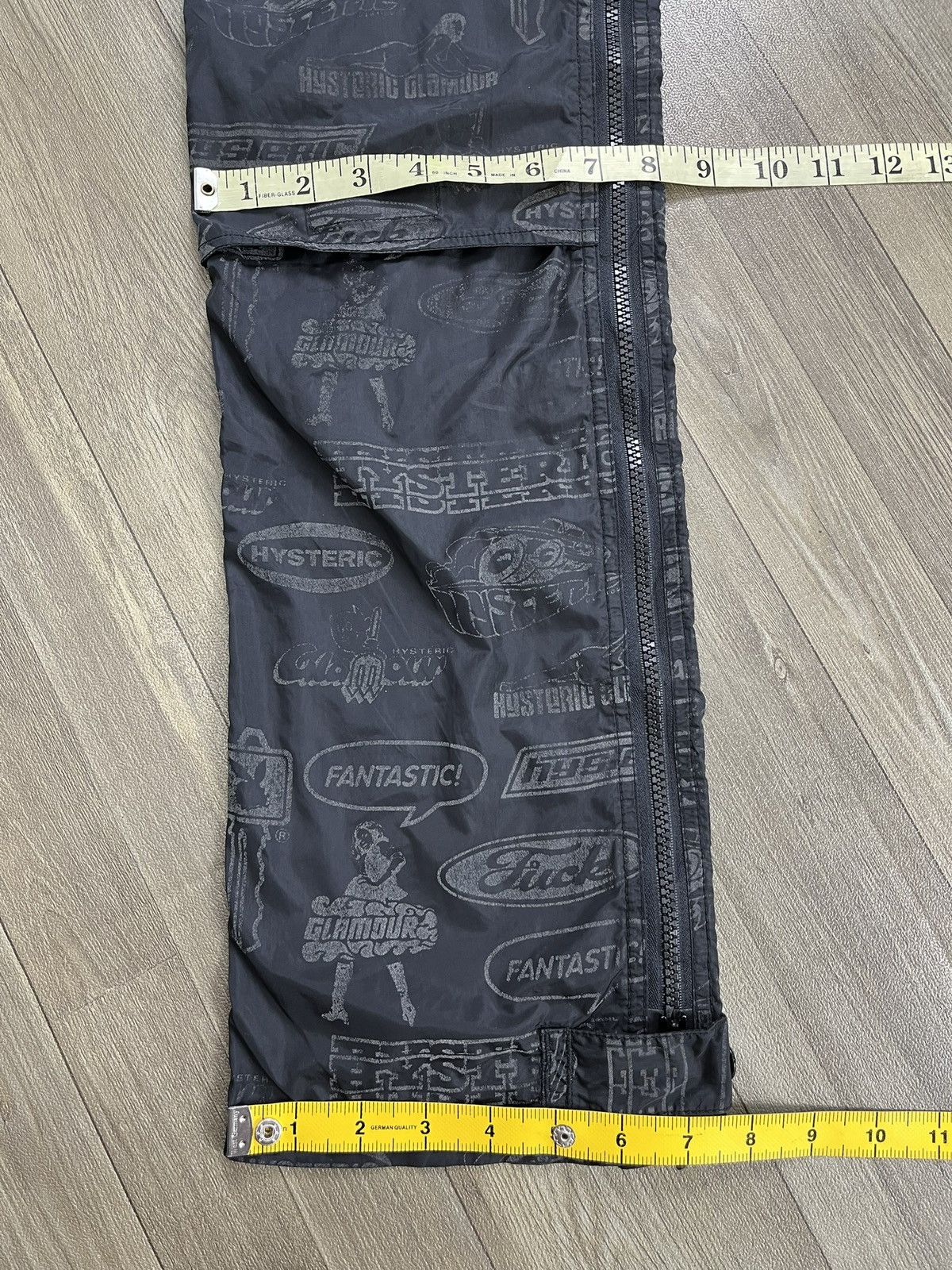 Hysteric Glamour 🇯🇵Vintage Hysteric Glamour AOP Multizipper Parachute Pants Size US 27 - 21 Thumbnail