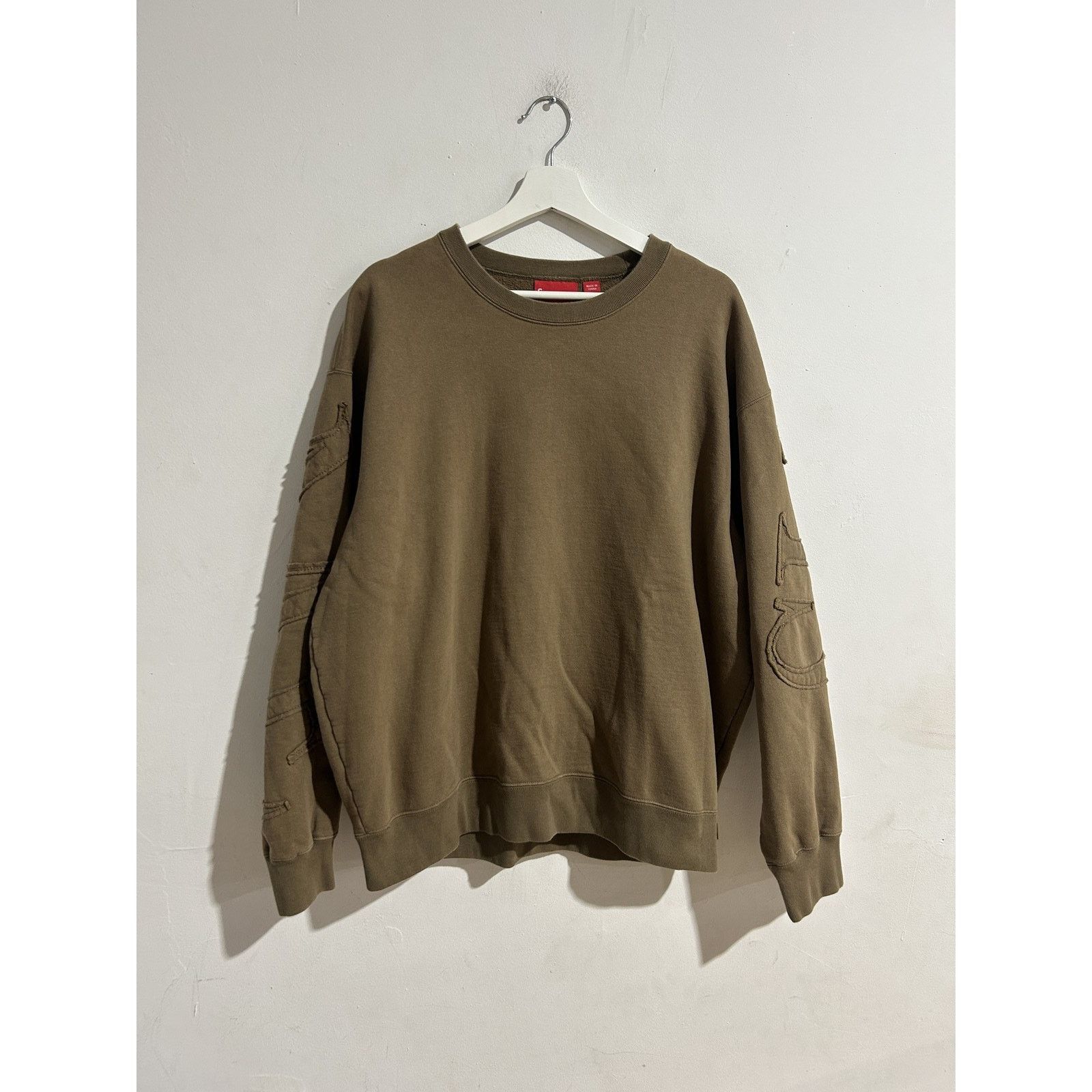 SUPREME TONAL APPLIQUE OLIVE BROWN CREWNECK SIZE LARGE