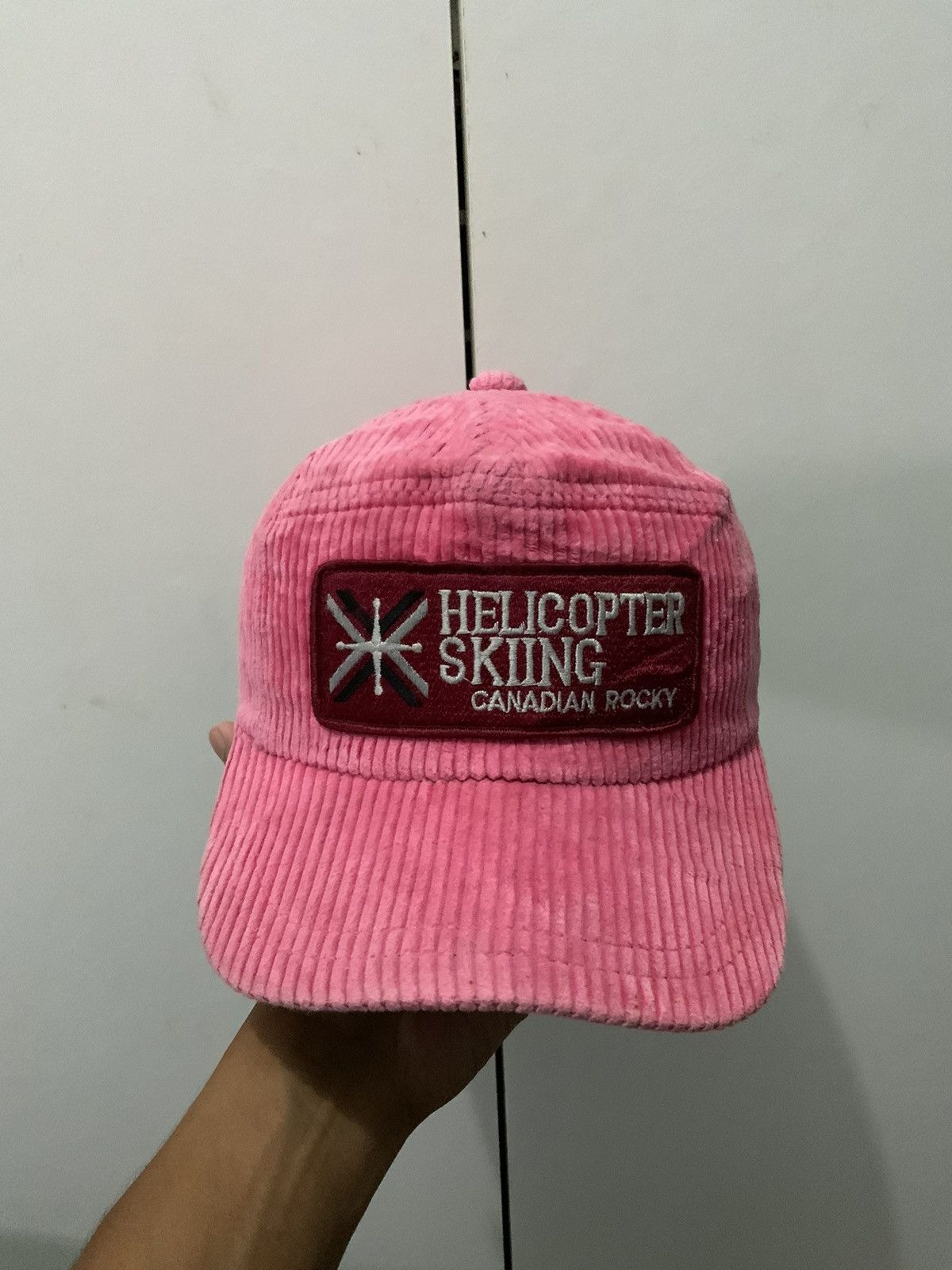 Vintage Vintage Helicopter Skiing Canada Rocky Corduroy Ski Hat Size ONE SIZE - 1 Thumbnail