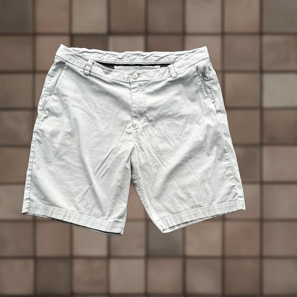 Lululemon Lululemon Shorts Mens 34 Gray Chino Golf Athletic Lightweight Casual Summer Size US 34 / EU 50 - 1 Thumbnail
