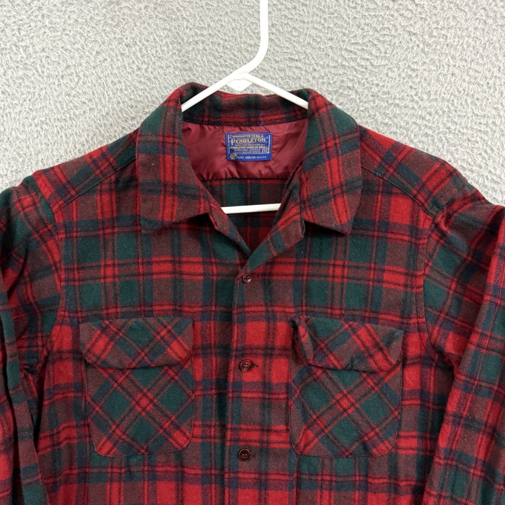 Pendleton VINTAGE Pendleton Wool Flannel Shirt Mens M Red 80s Check Plaid Button USA Shirt Mens M Red 80s Vintage Pendleton Board Shirt Size US M / EU 48-50 / 2 - 3 Thumbnail