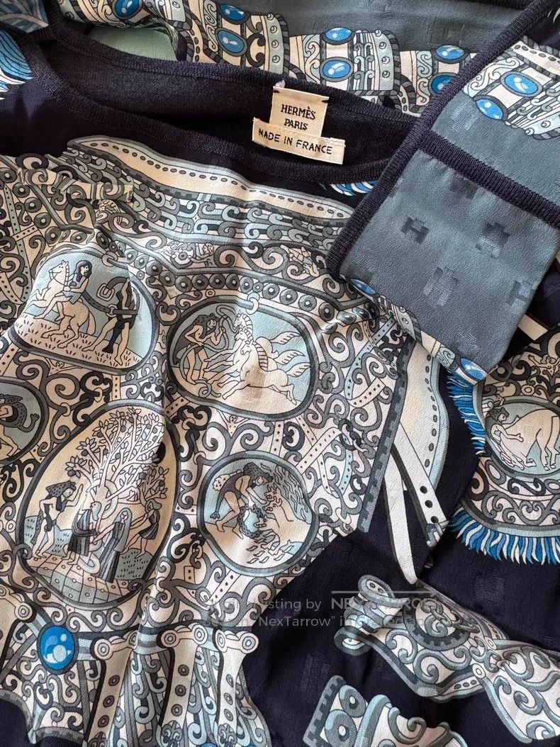 Hermes Hermes Ladies' Long Sleeve Top Silk and Cashmere Blend Size XS / US 0-2 / IT 36-38 - 2 Thumbnail