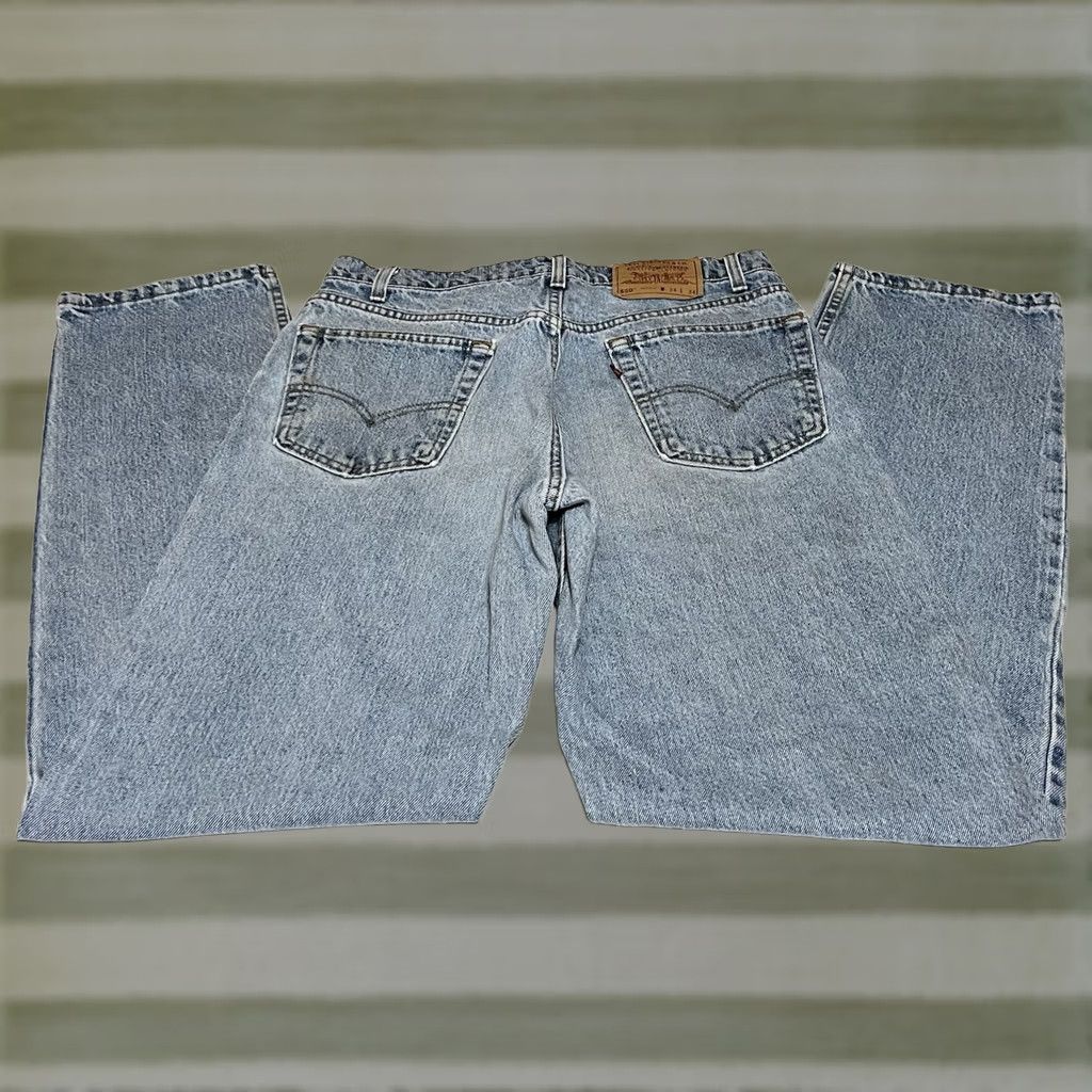 Levi's VINTAGE Levi's 550 Jeans Relaxed Fit Mens Blue Distressed 33x34 Grunge 34x34 Tags 5-Pocket Denim Slim Straight Mid Rise Jeans Mens Size US 33 - 1 Thumbnail