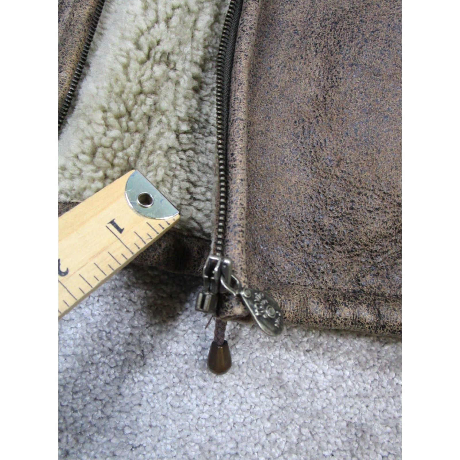 Vintage VINTAGE M Vio Leather Bomber Jacket Mens XL Brown Zip Mid-Length Winter Casual Size US XL / EU 56 / 4 - 6 Thumbnail
