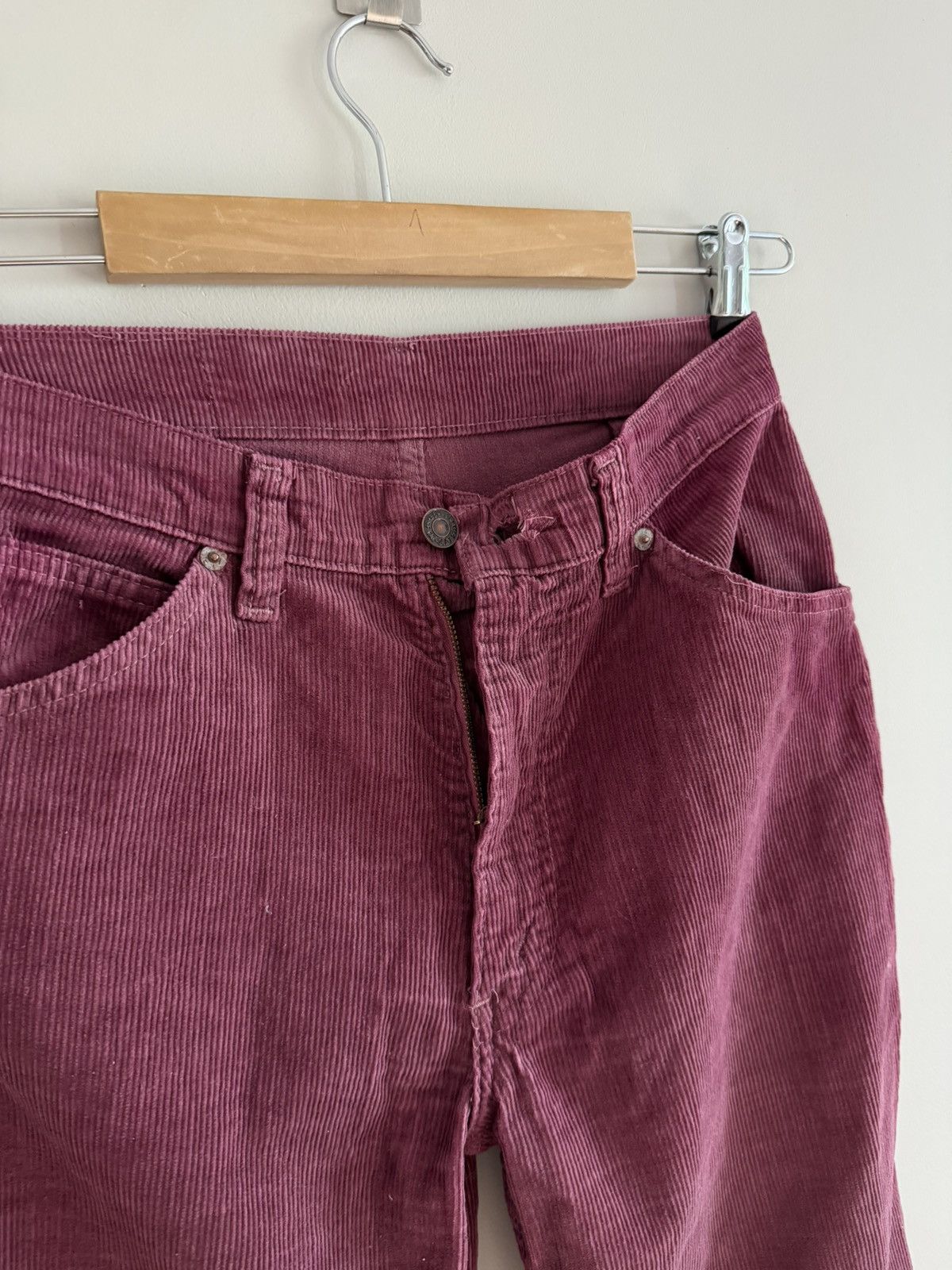 Levi's Vintage Levi’s White Tab Big E Corduroy Pants Talon Zip Size US 27 - 7 Thumbnail