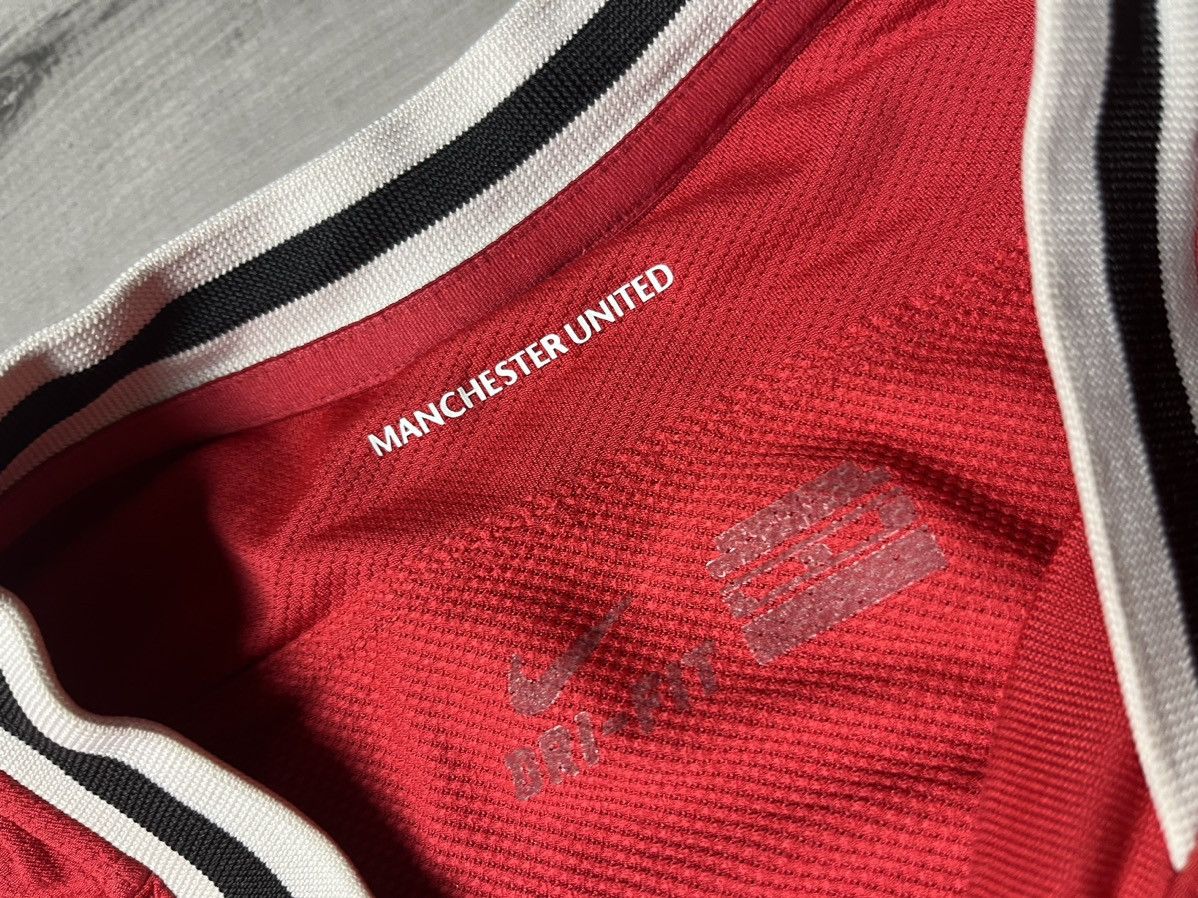 Nike Nike Manchester United jersey 2011-2012 size XLarge Size US XL / EU 56 / 4 - 4 Thumbnail