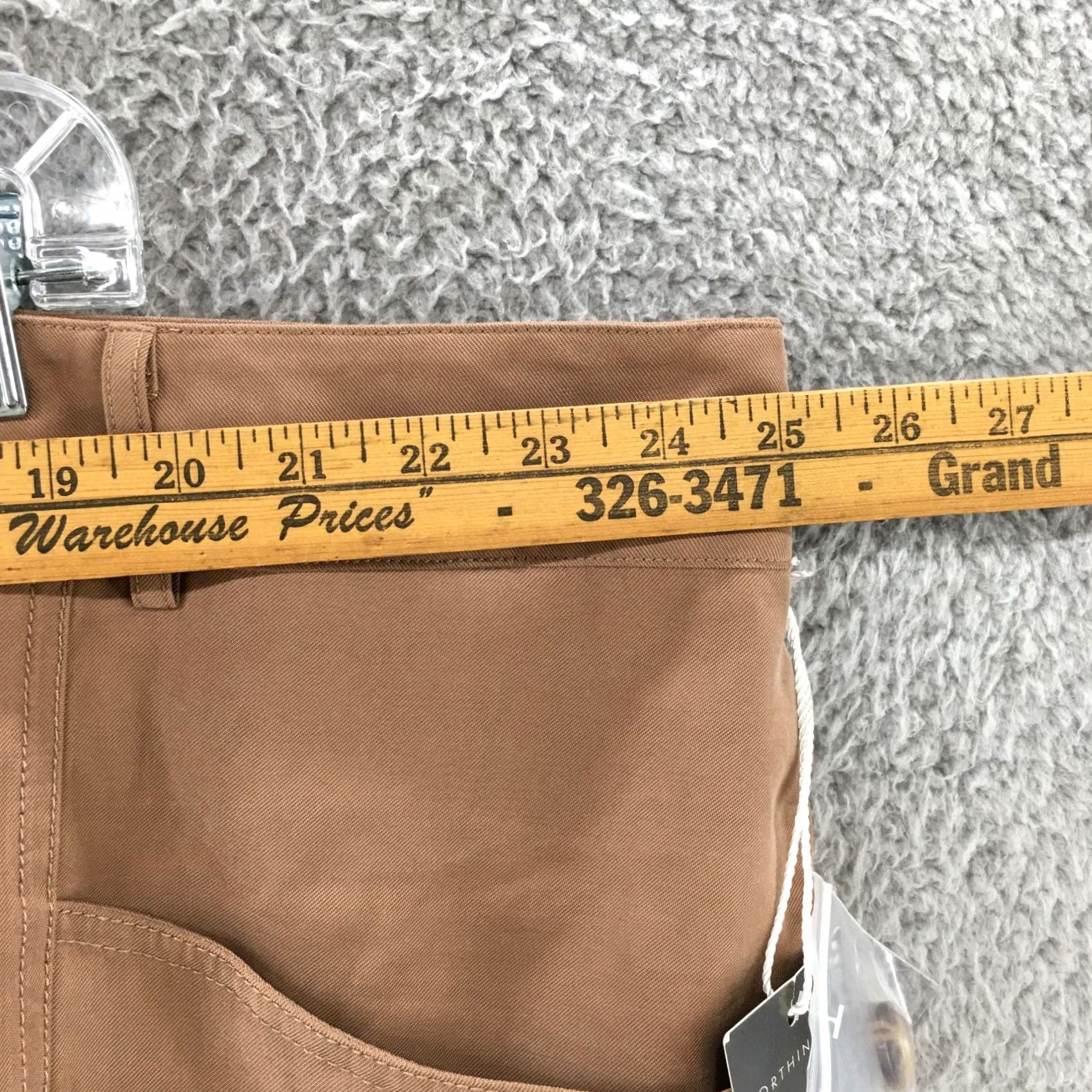 Worthington Worthington Chino Shorts Womens 26W Brown Hi-Rise Flat Front Zip Fly Casual NEW Shirt Womens Brown 90s? Size 26" / US 2 / IT 38 - 3 Thumbnail
