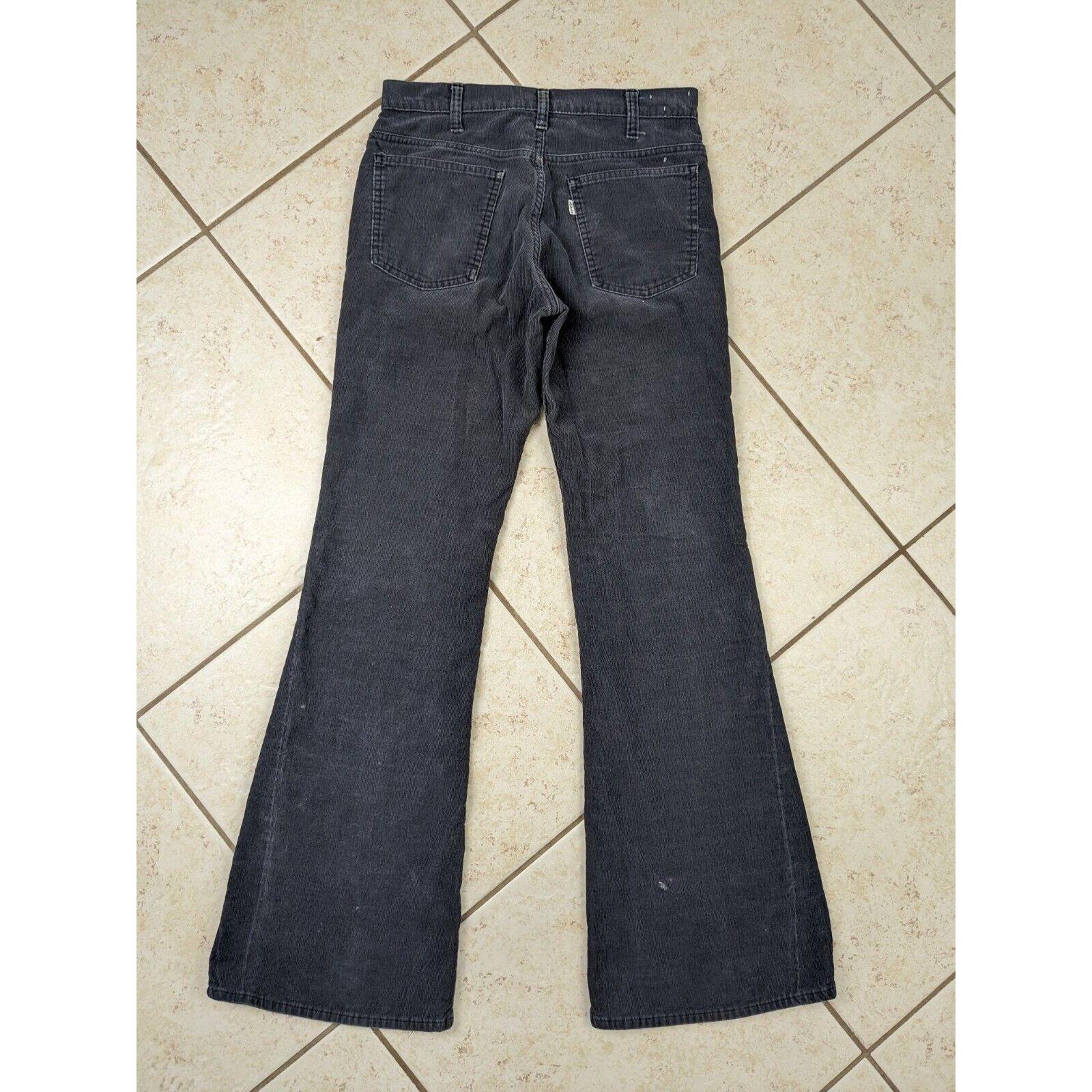 Levi's Vtg Levi's 609 Corduroy Flare Bell Bottom Pants White Tab Size US 31 - 15 Thumbnail
