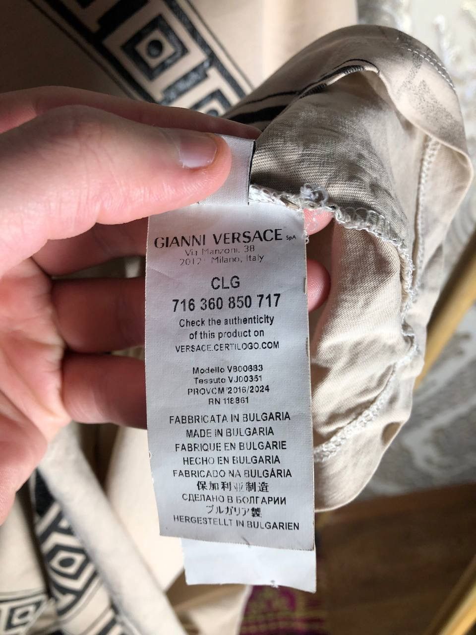 Versace × Vintage VERY RARE VERSACE COLLECTION ITALIAN DESIGNER T-SHIRT DELUX Size US M / EU 48-50 / 2 - 9 Thumbnail