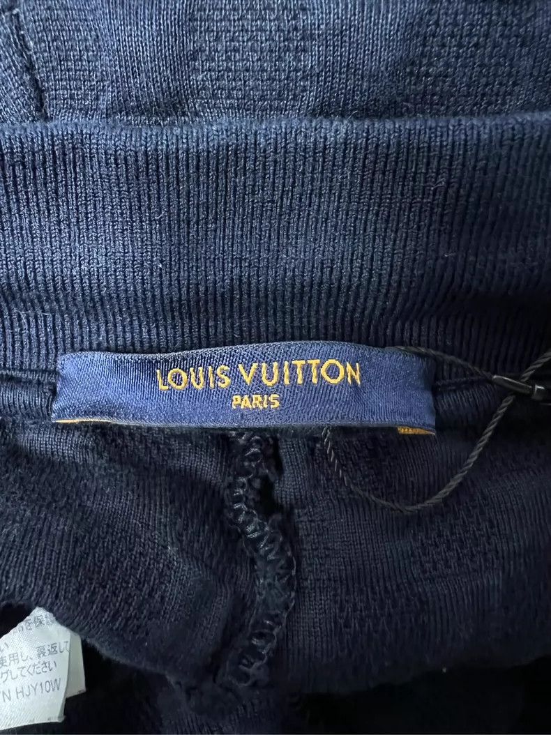 Louis Vuitton Louis Vuitton size xl Checkerboard Embossed Shorts Size US 28 / EU 44 - 3 Thumbnail