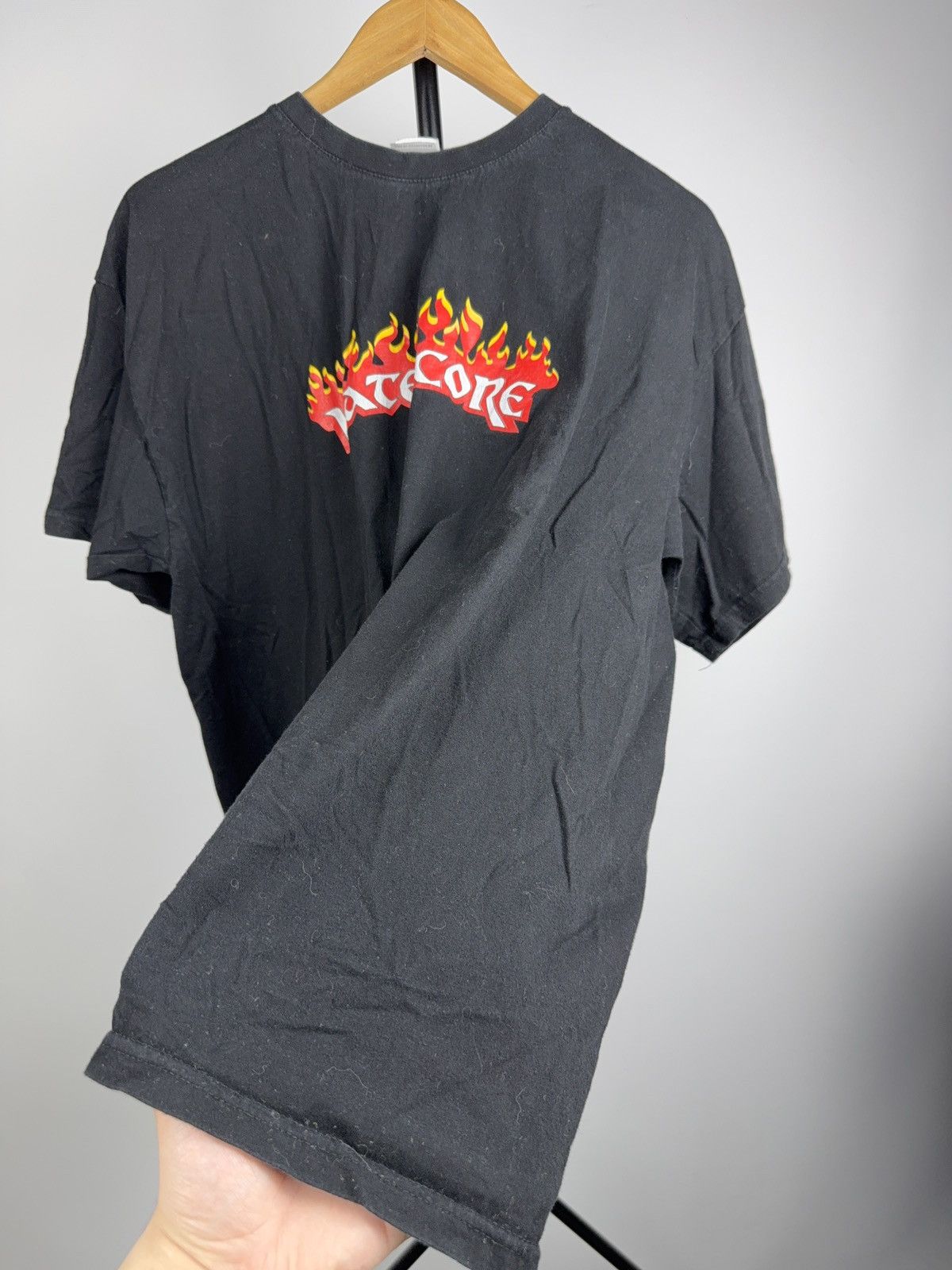 Band Tees Vintage 90s Hate Core Flame Graphic Punk Metal T-Shirt XL Size US XL / EU 56 / 4 - 8 Thumbnail