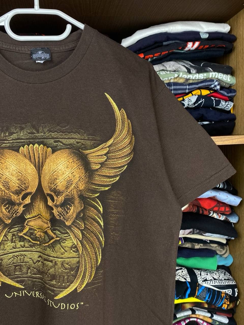 Universal Studios Vintage Universal Studios Ancient Skulls 00s Graphic Tee Size US M / EU 48-50 / 2 - 3 Thumbnail