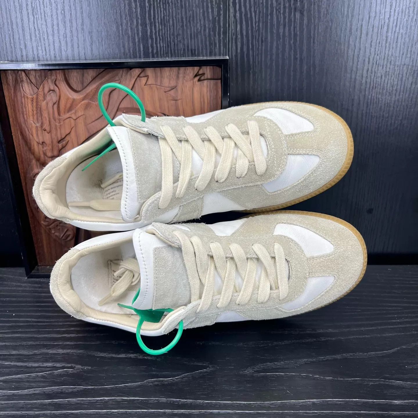 Maison Margiela Maison Margiela Replica White/Gray 37 Boxed Good Size US 6.5 / IT 36.5 - 6 Thumbnail