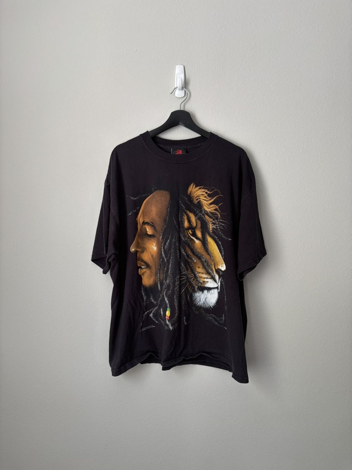 Vintage Vintage 2004 Bob Marley Lion Shirt Size US XL / EU 56 / 4 - 1 Thumbnail