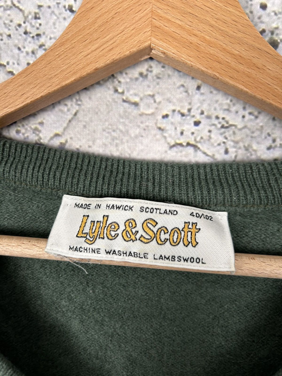 Lyle & Scott Lyle & Scott Scotland Wool Sweater Vintage 90s Size US L / EU 52-54 / 3 - 4 Thumbnail
