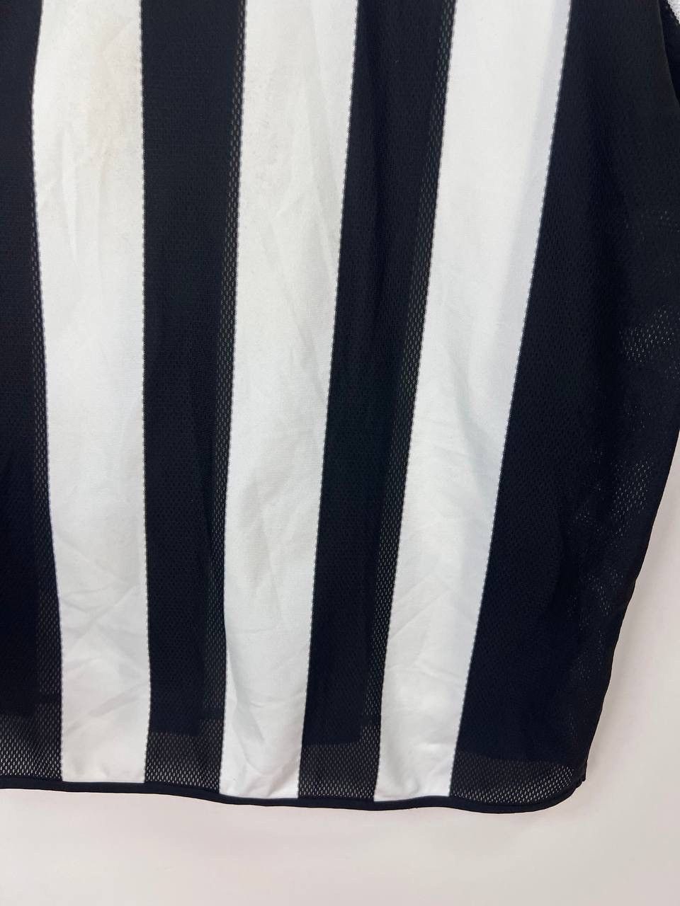 Adidas New Castle Adidas 2003 jersey vintage t-shirts size XL Size US XL / EU 56 / 4 - 16 Thumbnail