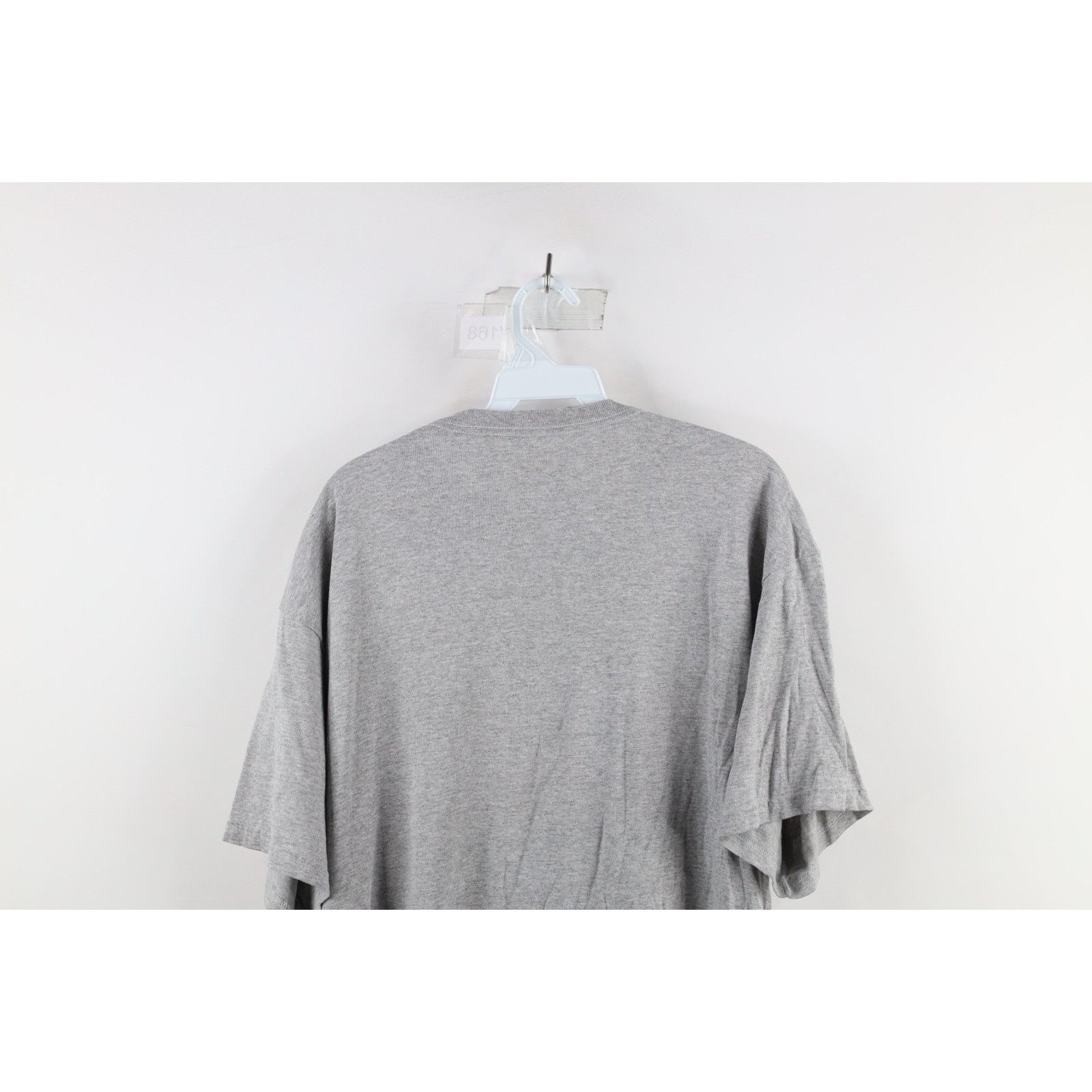 Vintage Retro Distressed Spell Out Buffalo Bills Football T-Shirt Size US XL / EU 56 / 4 - 10 Thumbnail