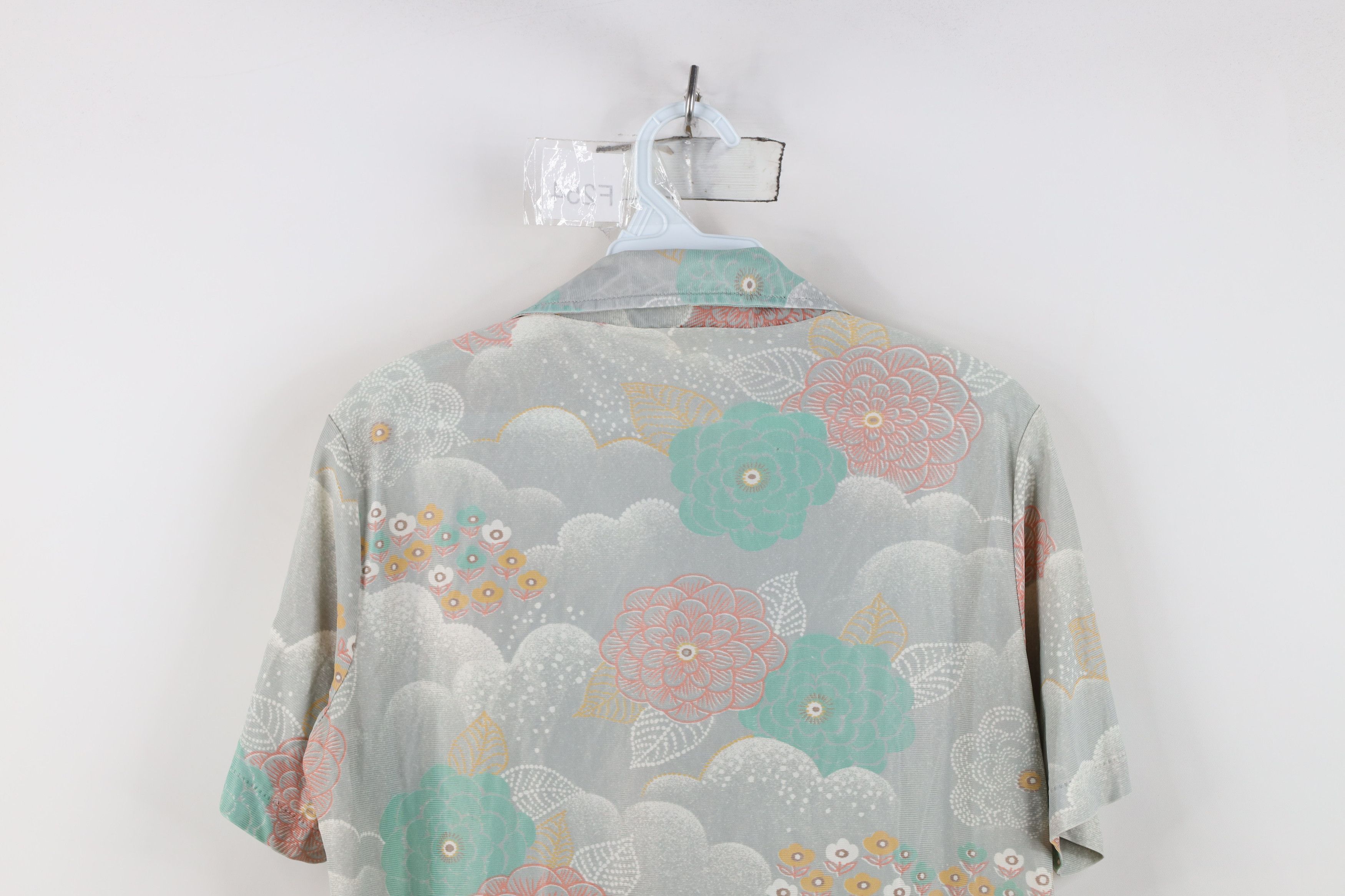 Vintage Vintage 70s Streetwear Clouds Knit Collared Polo Shirt USA Size S / US 4 / IT 40 - 11 Thumbnail