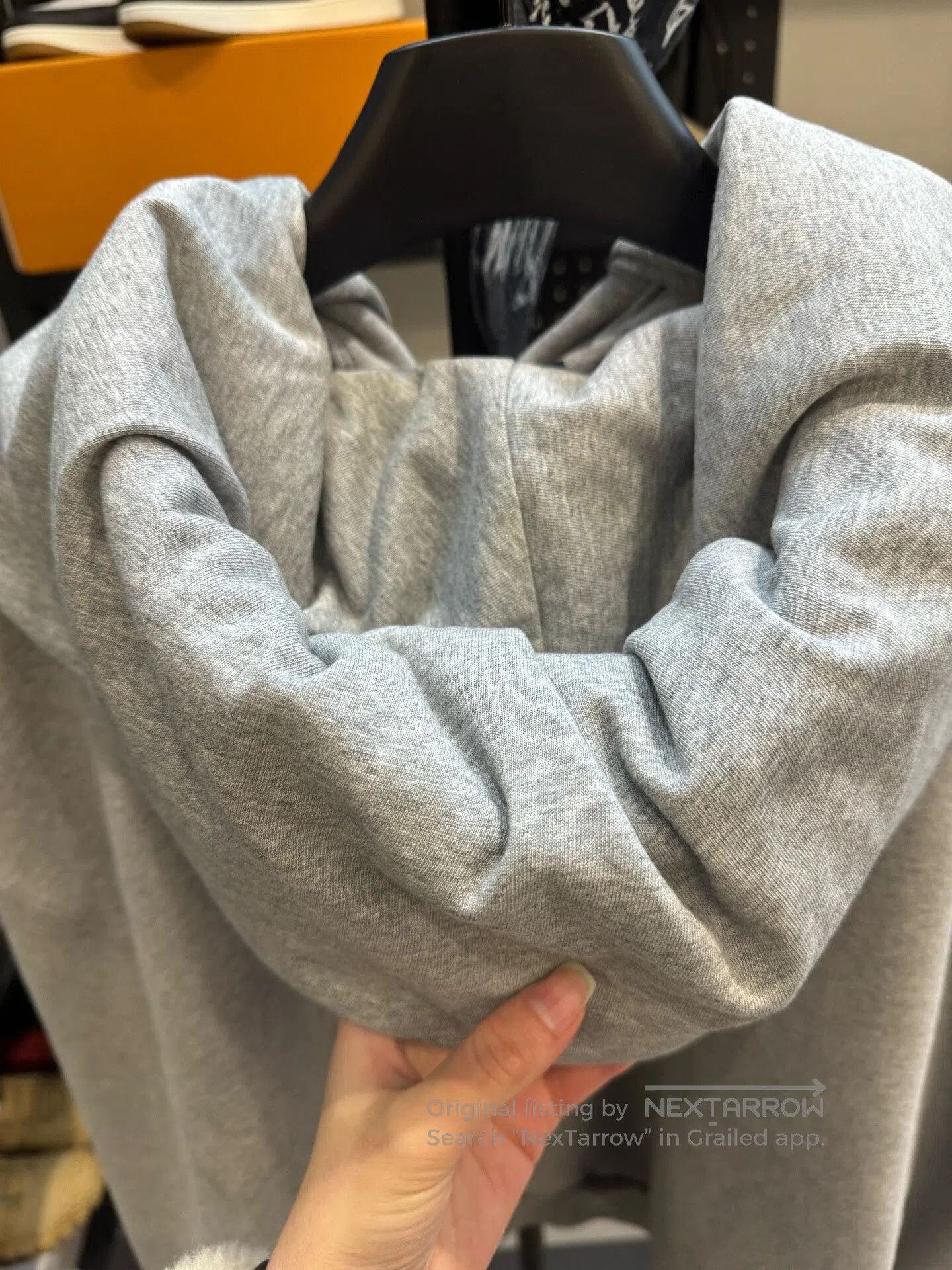 Balenciaga balenciaga gray hoodie uni size m. Size US M / EU 48-50 / 2 - 3 Thumbnail