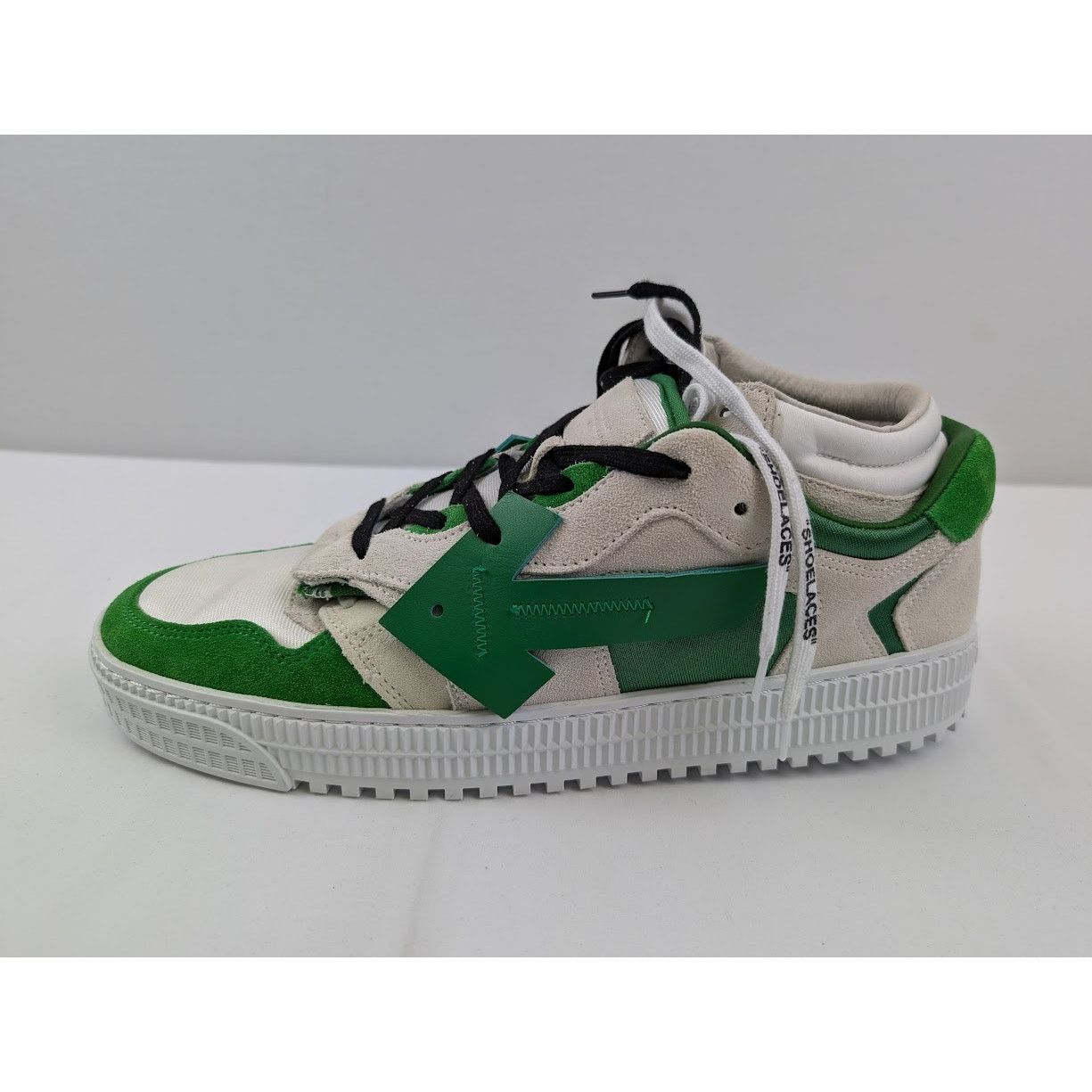 Off-White o1rshd1 Floating Arrow Sneakers in White / Green Size US 13 / EU 46 - 2 Thumbnail