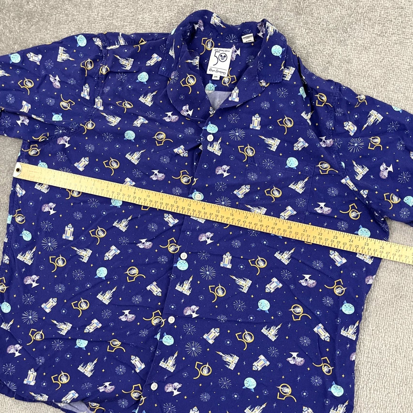 Reyn Spooner VINTAGE Reyn Spooner x Walt Disney 50th Anniversary Camp Button Up Shirt Mens 2XL Blue Geometric Mickey Mouse 90s Mens Size US XXL / EU 58 / 5 - 5 Thumbnail