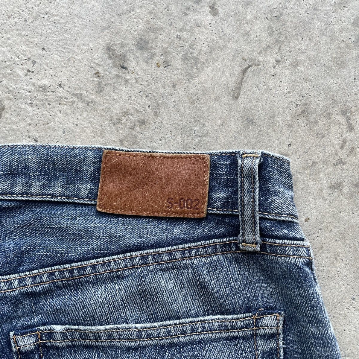 Japanese Brand W32 Vintage Japanese Distressed Jeans Faded Denim Pants Size US 32 / EU 48 - 8 Thumbnail