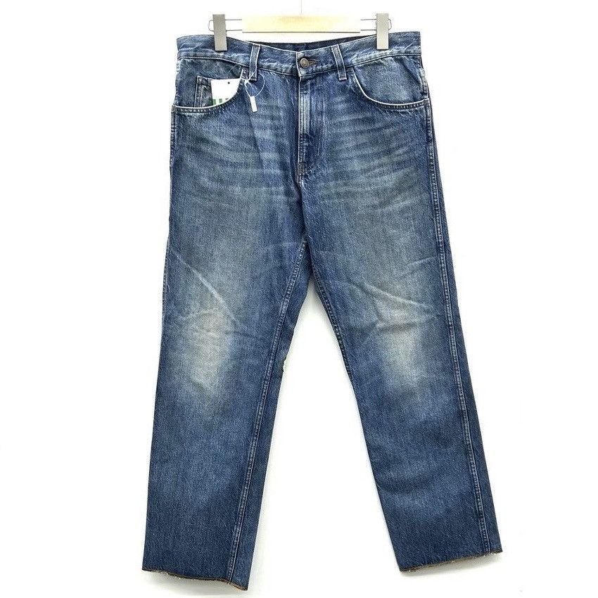Gucci Gucci denim jeans with an embroidered tiger and flower patch Size US 34 / EU 50 - 2 Thumbnail