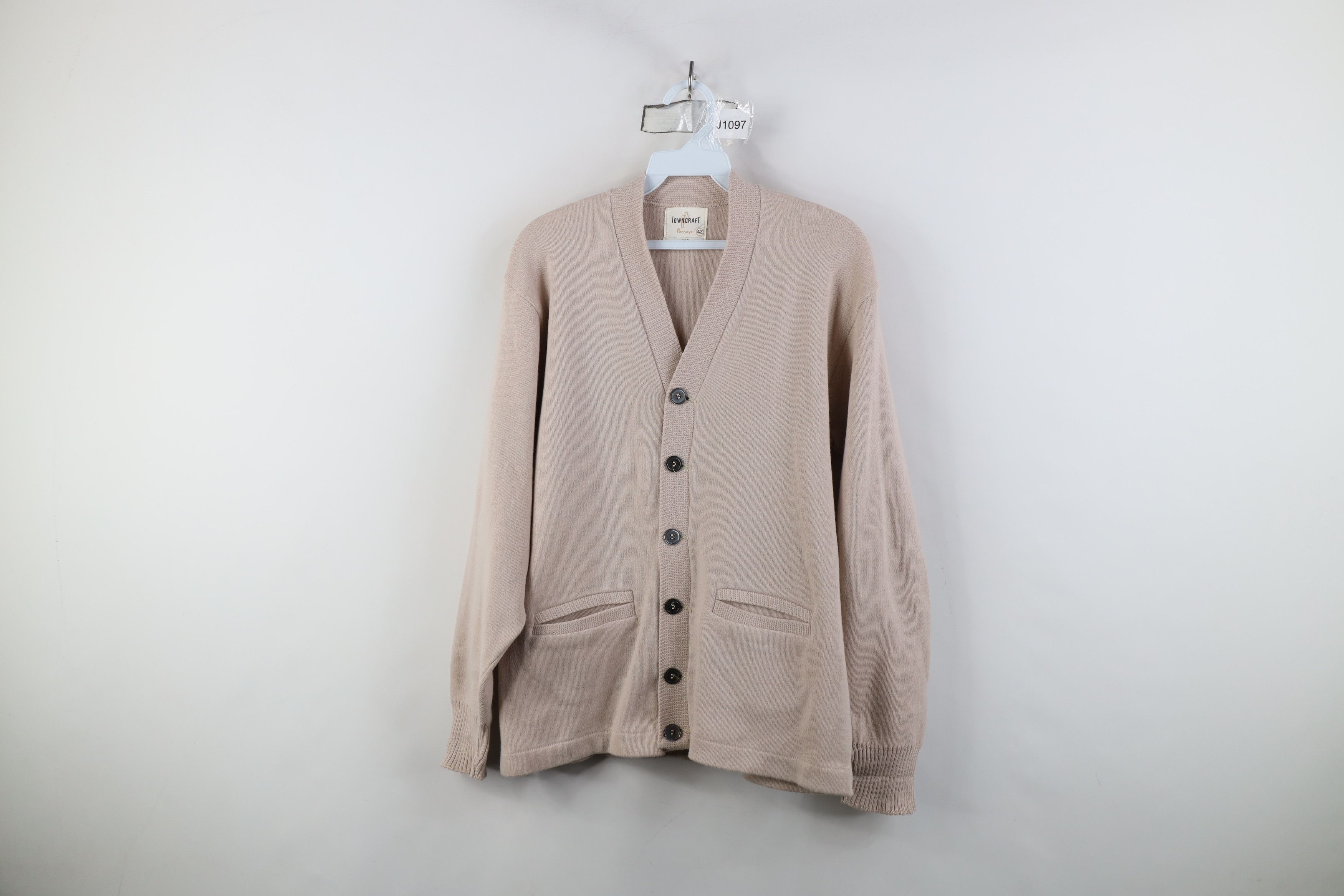 Vintage Vintage 50s Penneys Knit Button Cardigan Sweater Taupe USA Size US XXL / EU 58 / 5 - 1 Thumbnail