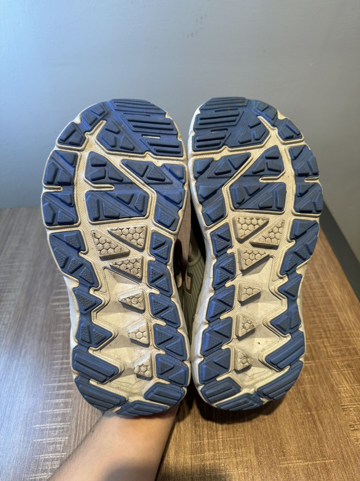 Hoka Hoka One One Womens Stinson ATR 5 1099730 CWDD Gray Sz 9 Size US 9 / IT 39 - 6 Thumbnail