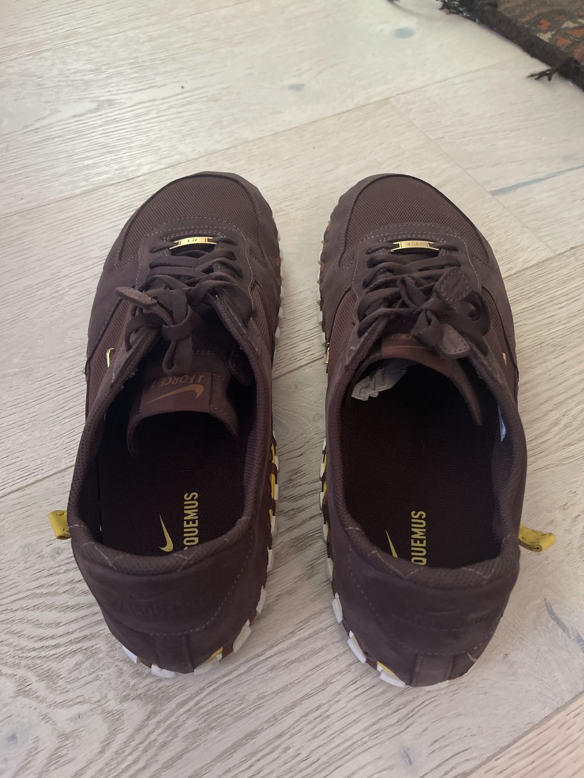 Jacquemus × Nike Size US M 15 Nike x Jacquemus JF1 Burgundy Size US 15 / EU 48 - 3 Thumbnail