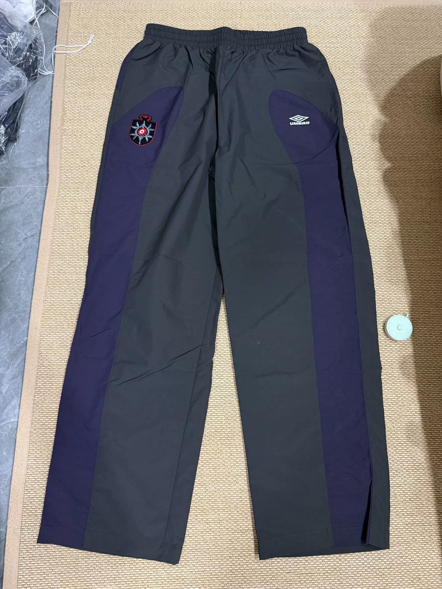 Slam Jam Slam Jam Umbro Rose Print Nylon Pants Size US 28 / EU 44 - 1 Thumbnail