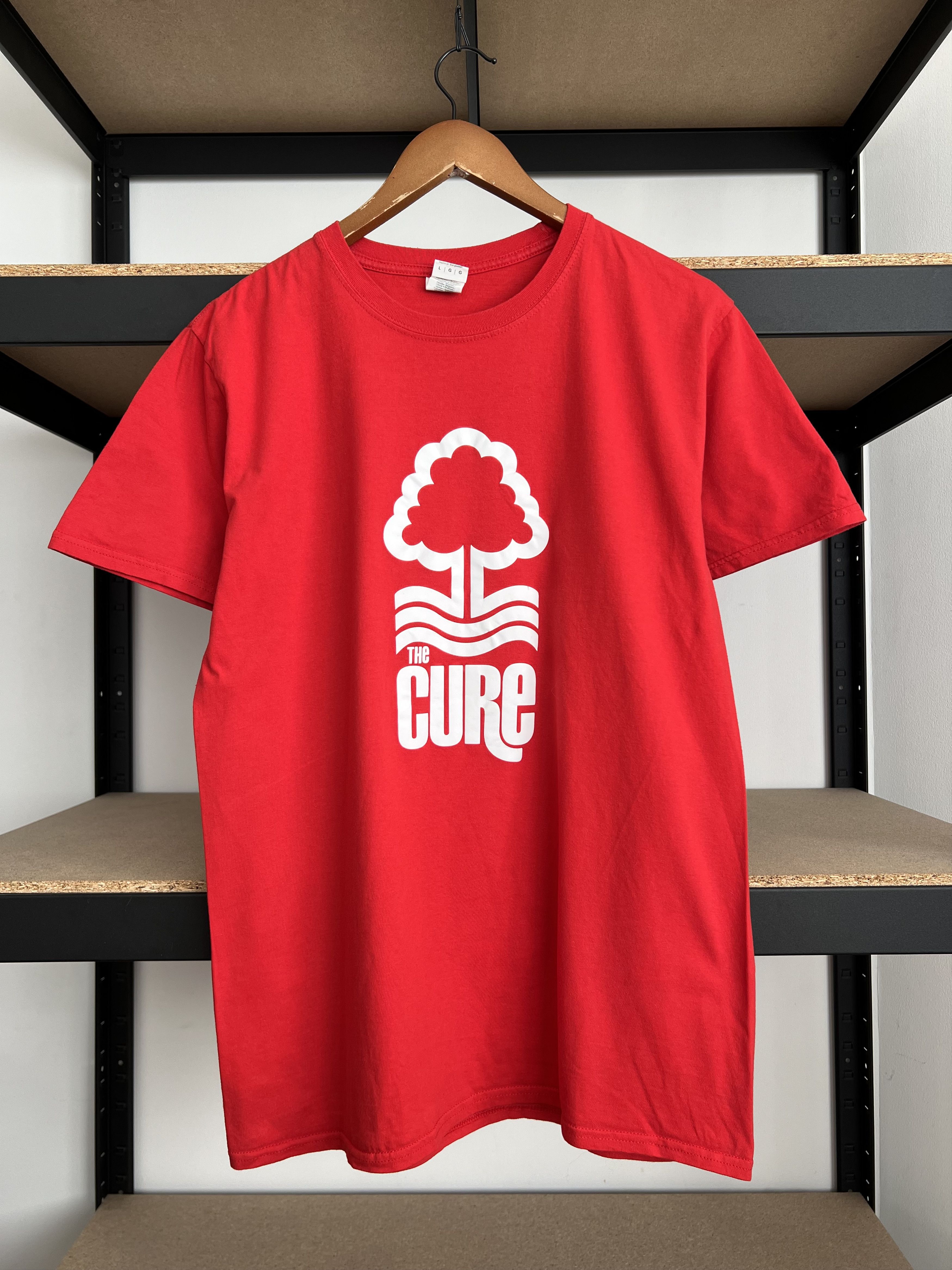 Band Tees The Cure Nottingham Forest Red T-shirt Size US L / EU 52-54 / 3 - 1 Thumbnail