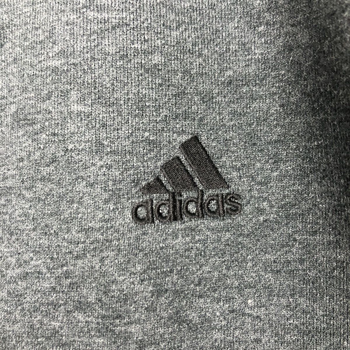 Adidas Adidas Three Stripe Long Sleeve Sweater Rare small Size US S / EU 44-46 / 1 - 14 Thumbnail