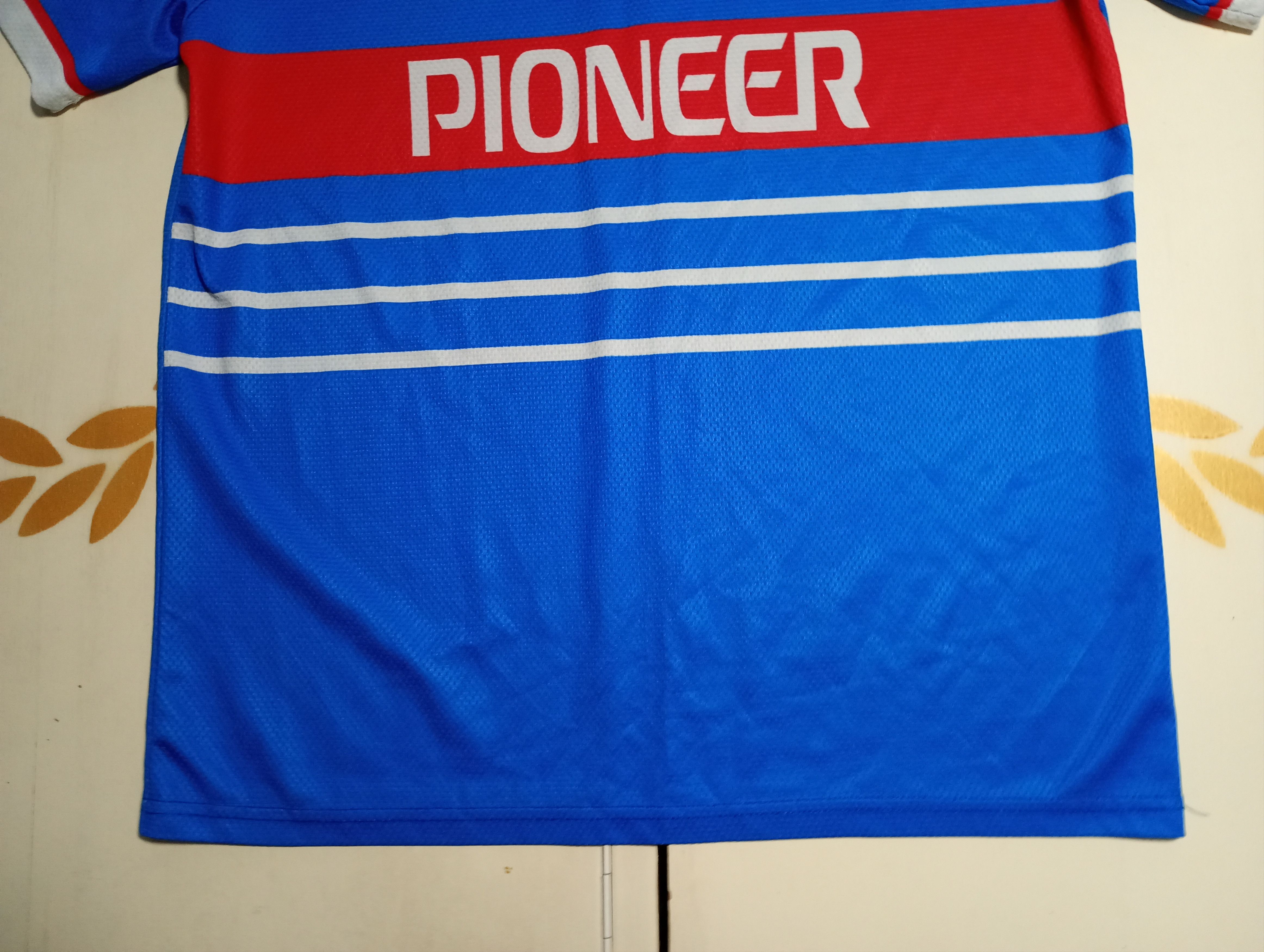 Libero Libero Ipswich Town Home Jersey 2025-2026 Size US L / EU 52-54 / 3 - 4 Thumbnail