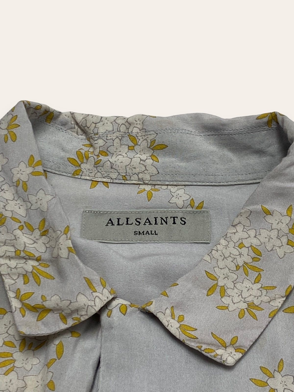 Allsaints Vintage ALLSAINTS Crazy Style Flower Pattern Print Shirt Size US M / EU 48-50 / 2 - 4 Thumbnail