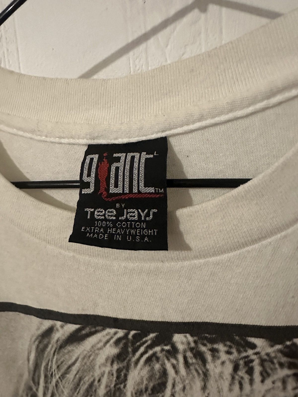 Vintage Vintage single-stitched Kurt Cobain Nirvana T-shirt Size US M / EU 48-50 / 2 - 4 Thumbnail
