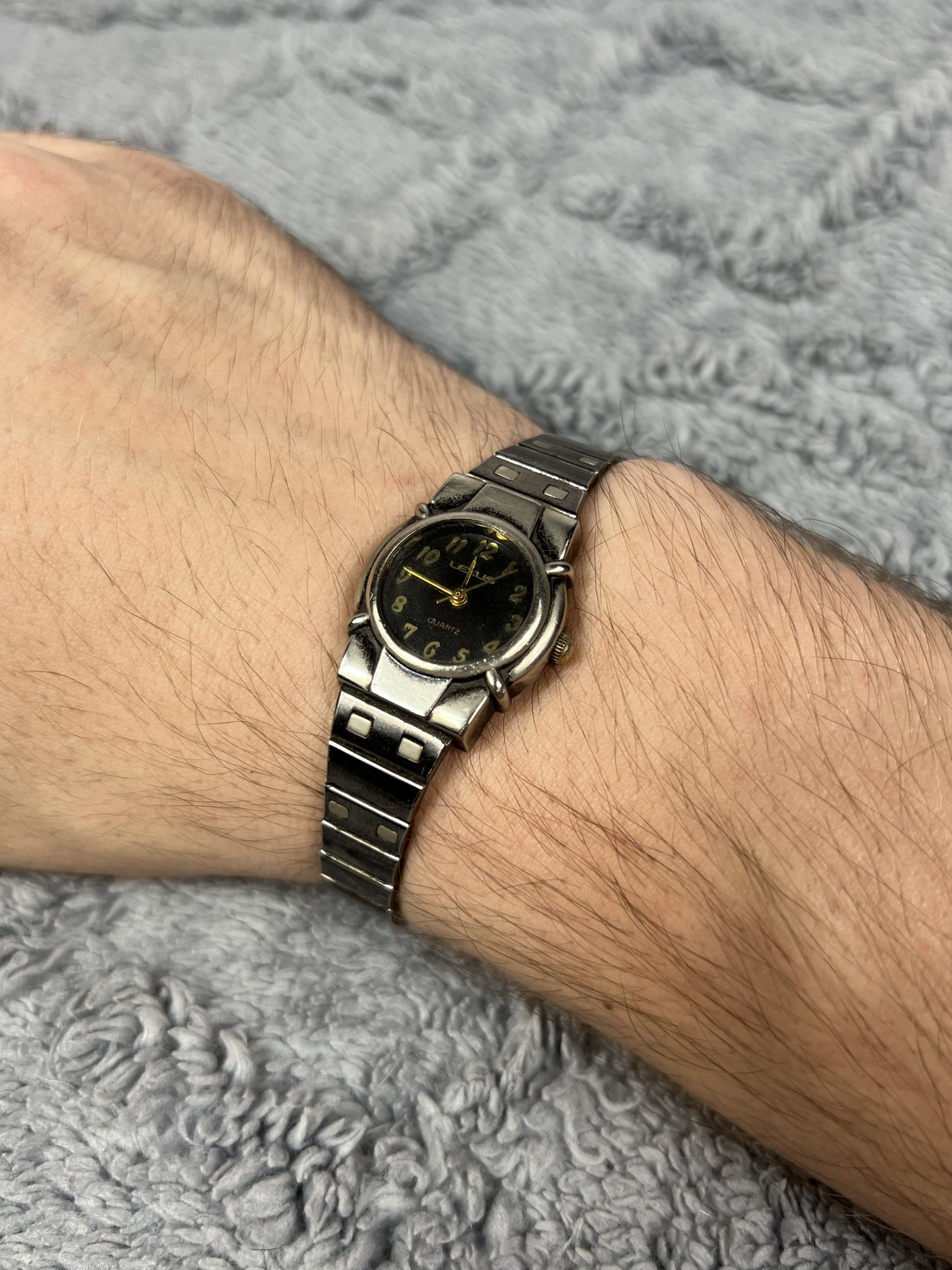 Vintage Futuristic Minimalistic Lexus Japanese Style Bracelet Watch Size ONE SIZE - 6 Thumbnail
