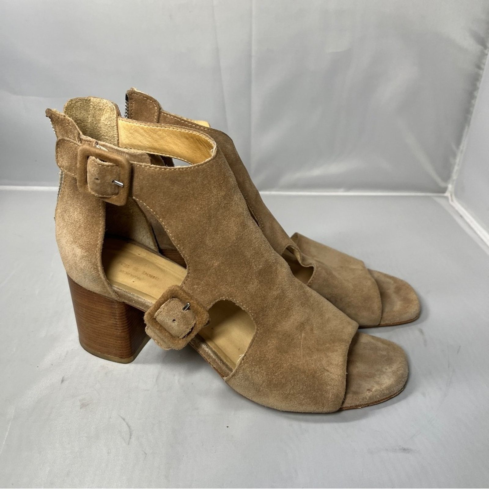 Rag & Bone Rag & Bone Matteo Suede Double Buckle heels Size US 7 / IT 37 - 5 Thumbnail