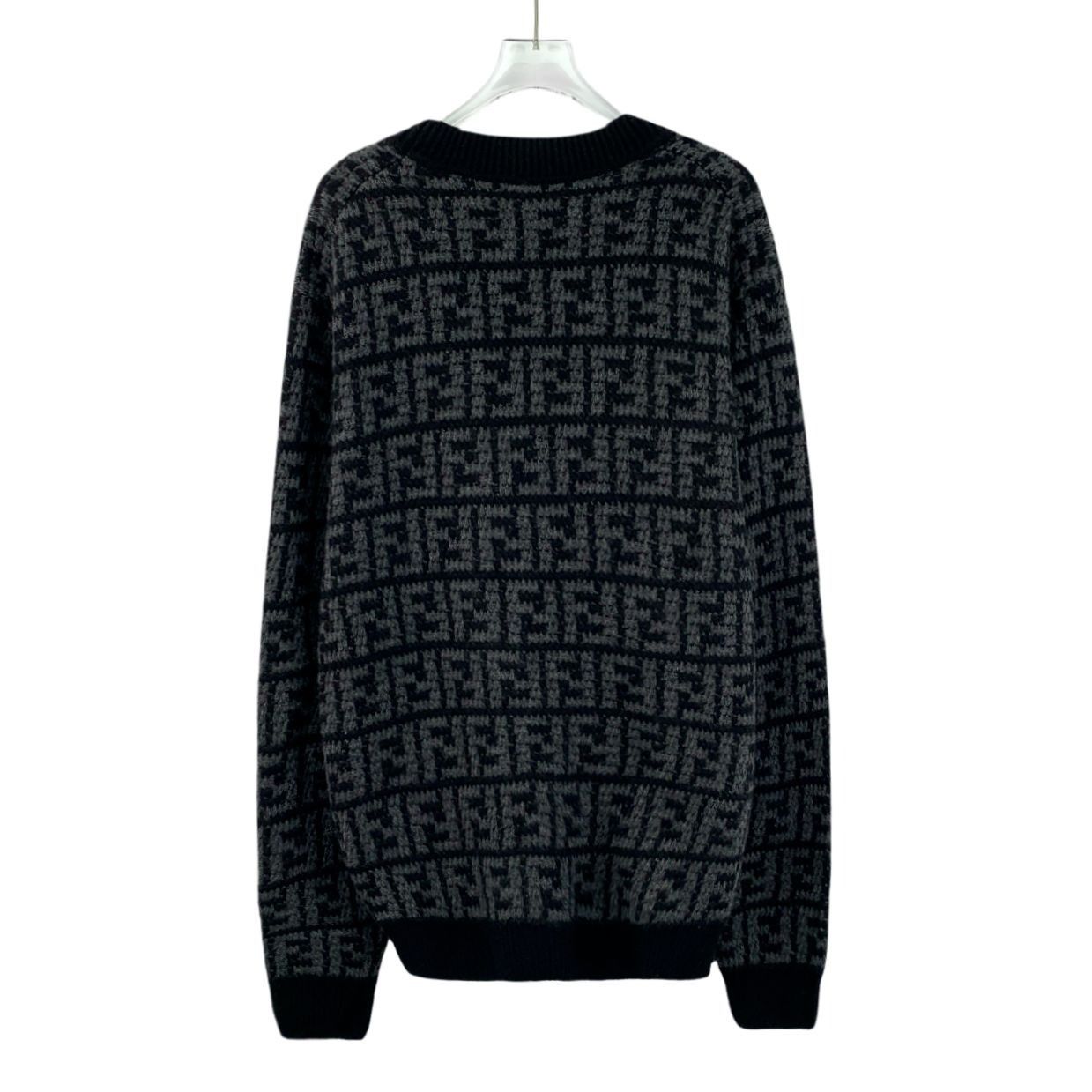 Fendi Fendi 2023 Black Cashmere V-Neck Single-Breasted Long-Sleeve Size US M / EU 48-50 / 2 - 6 Thumbnail