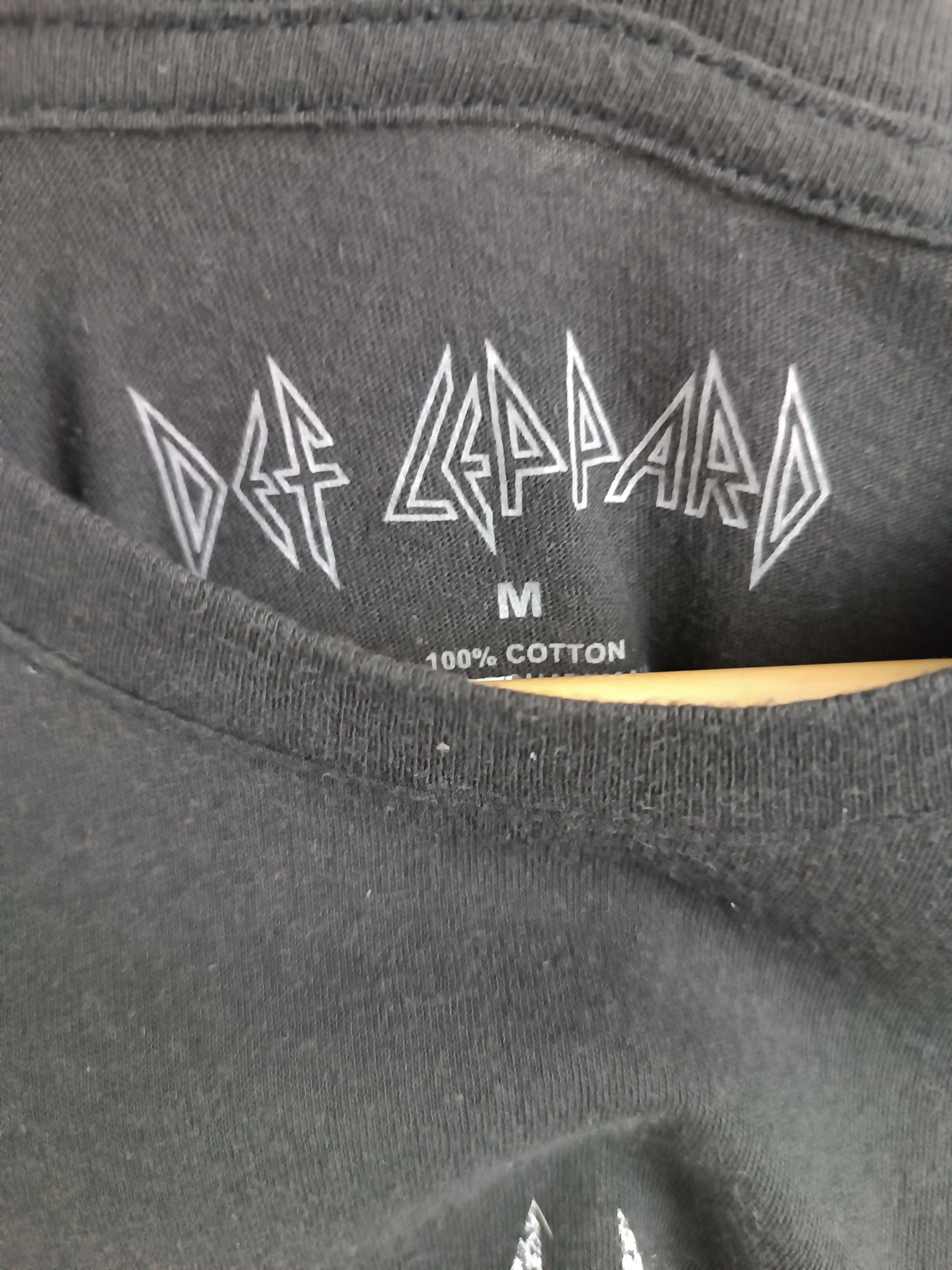 Band Tees VINTAGE FADED DEF LEPPARD TEE JOURNEY MOTLEY POISON Size US M / EU 48-50 / 2 - 7 Thumbnail