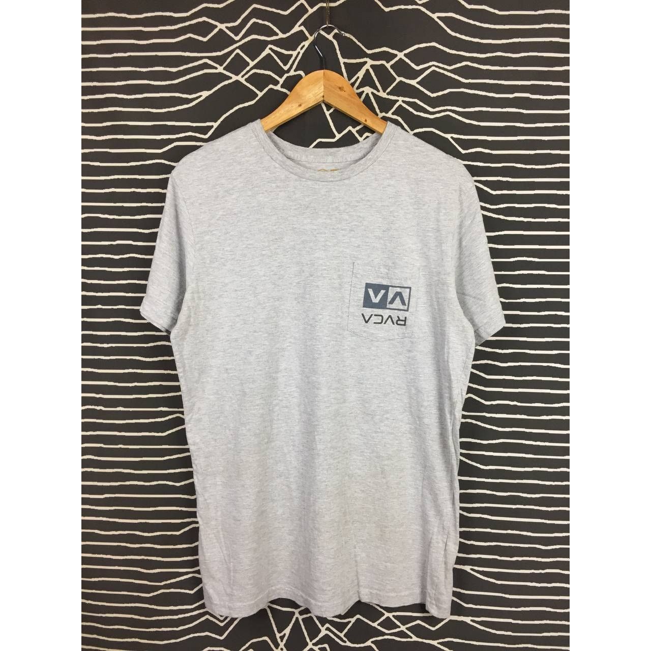 RVCA RVCA Artist Network Program Pocket Tee Size M Size US M / EU 48-50 / 2 - 1 Thumbnail