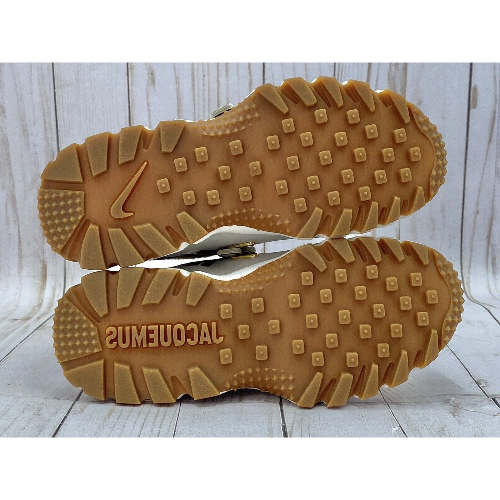 Nike Nike x Jacquemus Womens Air Humara LX Sail Size 11 DR0420 0 Size US 11 / IT 41 - 7 Thumbnail