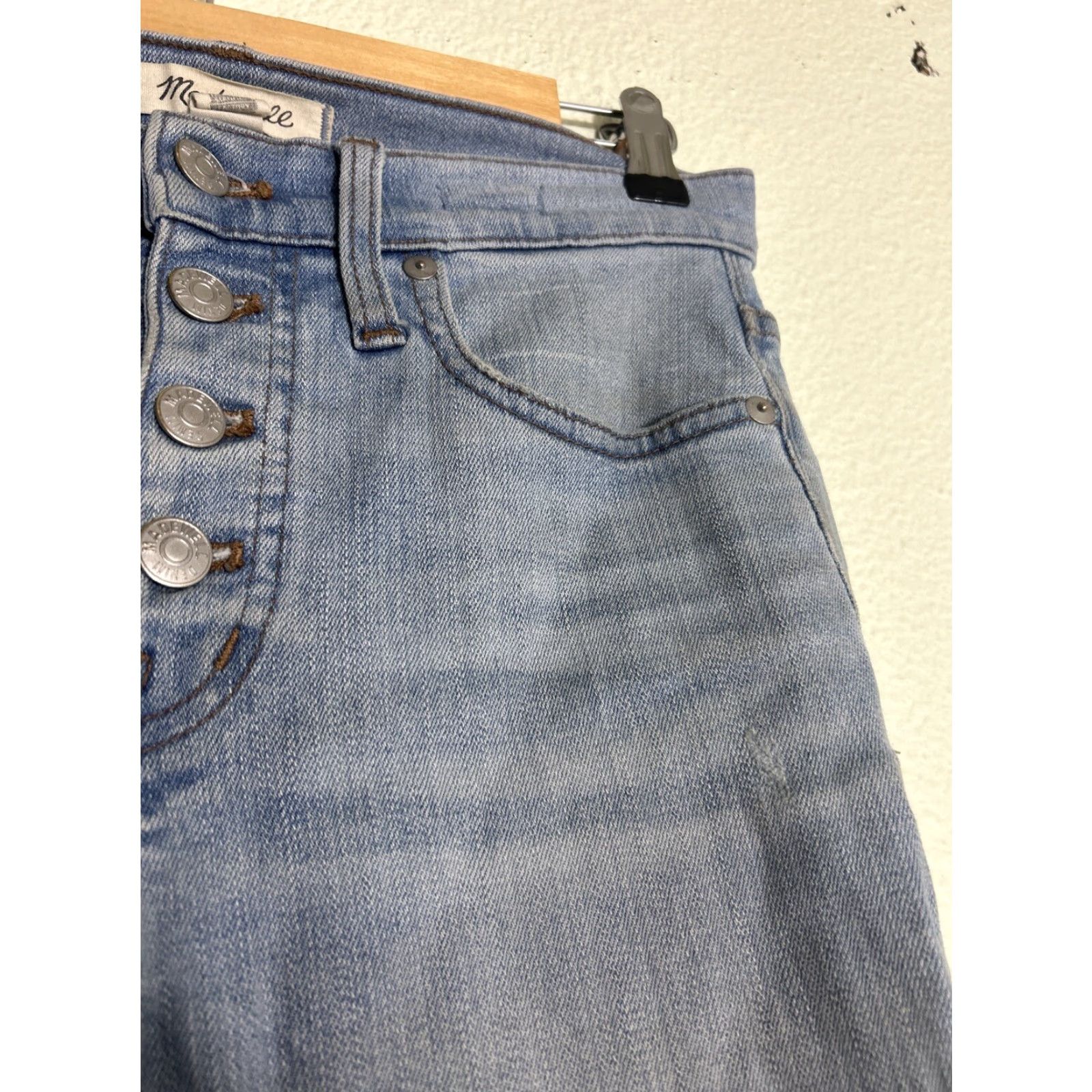 Madewell Madewell Women's Size 25 9" High-Rise Skinny Distressed Light Wash Jeans Size 42" / US 20 - 7 Thumbnail
