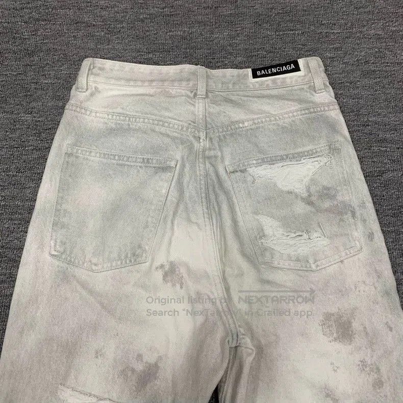Balenciaga Balenciaga White Distressed Denim Jeans. Size US 26 / EU 42 - 7 Thumbnail