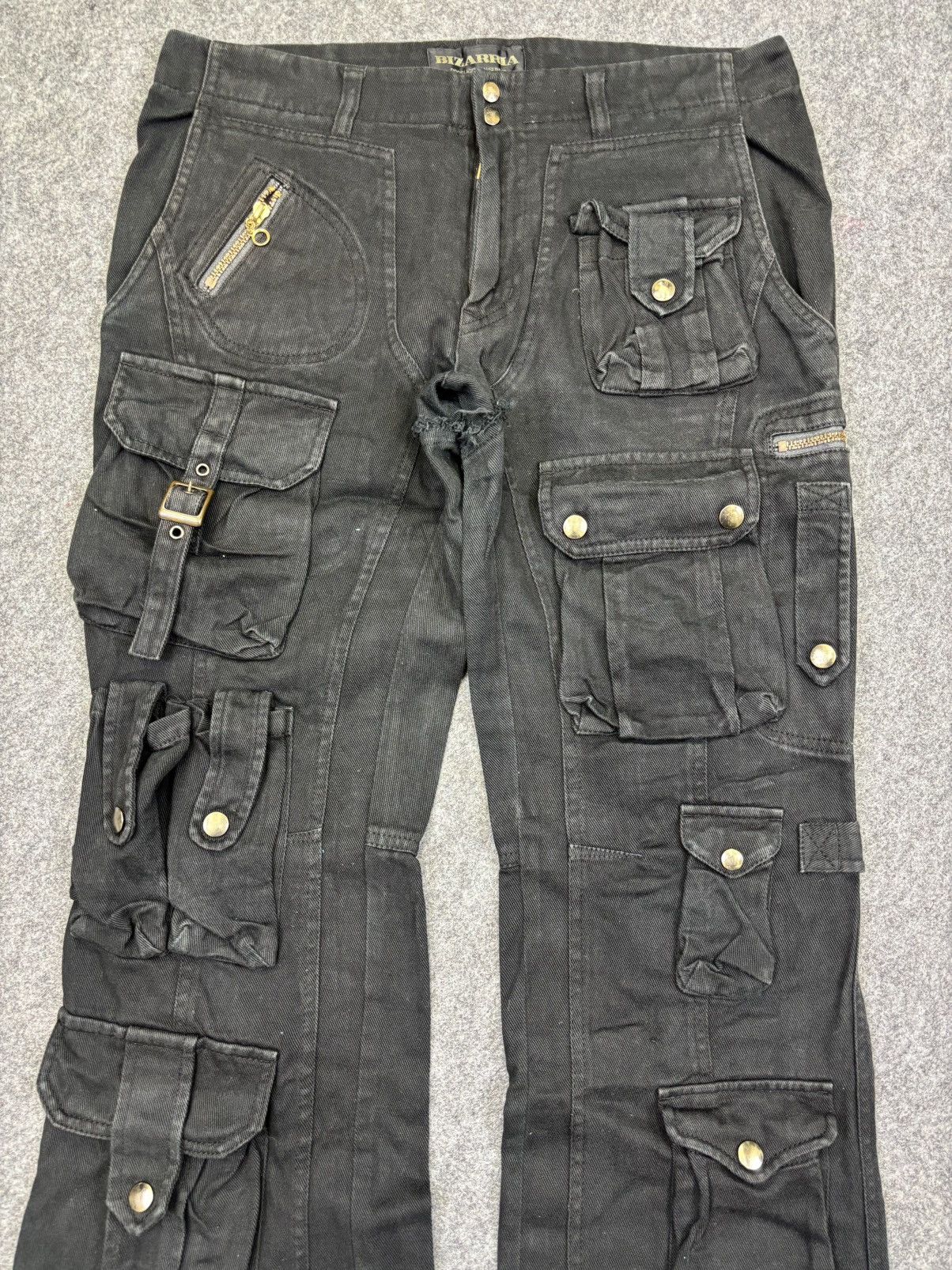 Japanese Brand 💥Flare💥 BIZARRIA Multipockets Parachute Jeans F723 Size US 31 - 3 Thumbnail